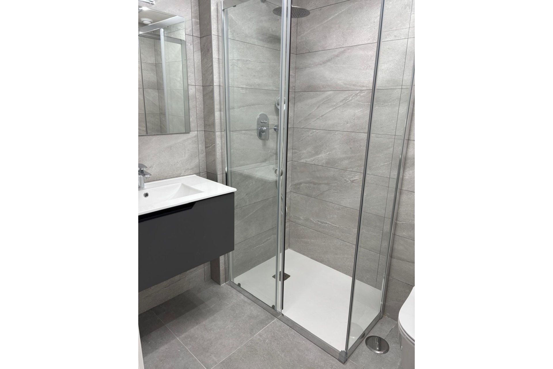 Használt Ingatlanok - Apartman -
Torrevieja - Estacion De Autobuses