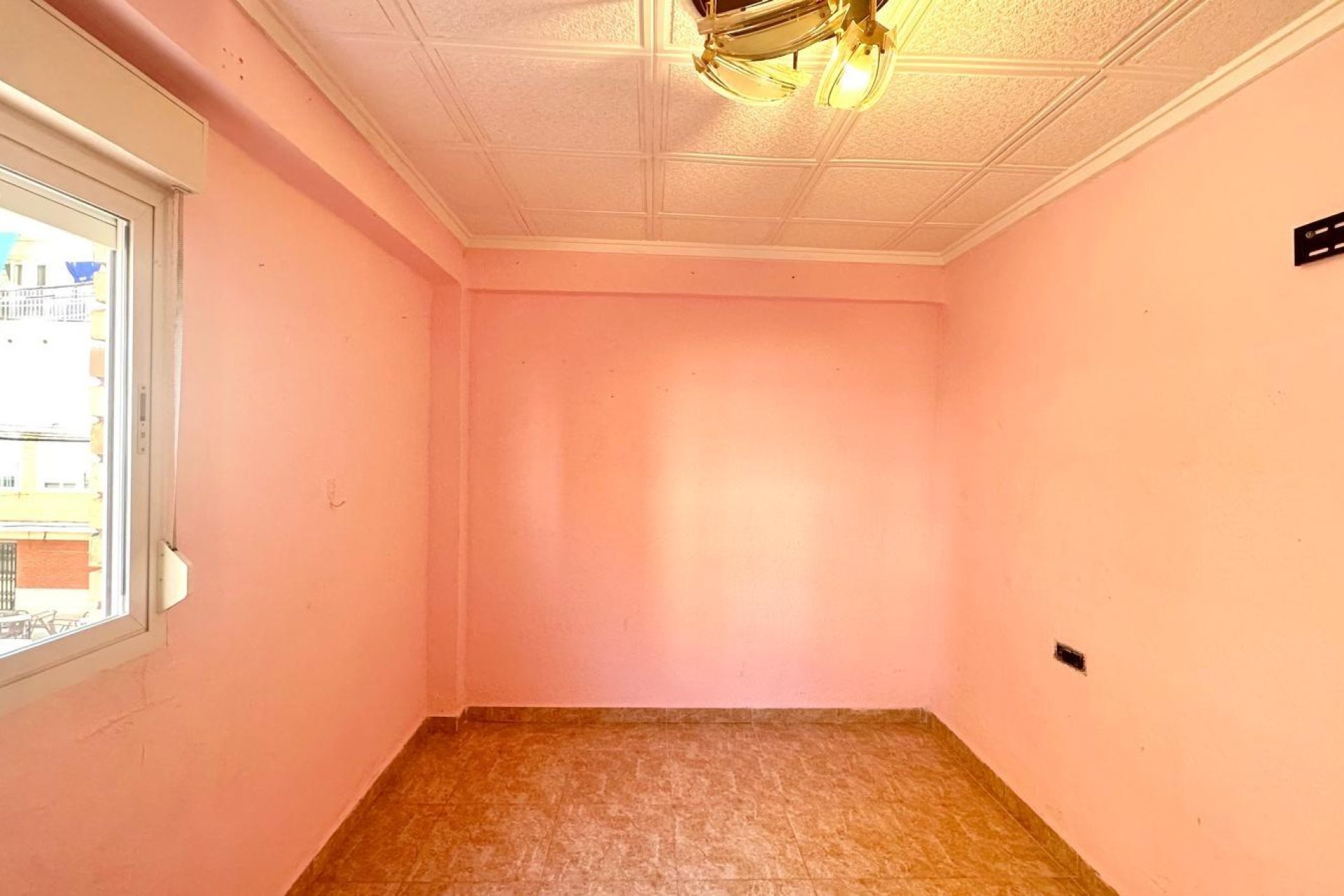 Használt Ingatlanok - Apartman -
Torrevieja - Estacion De Autobuses