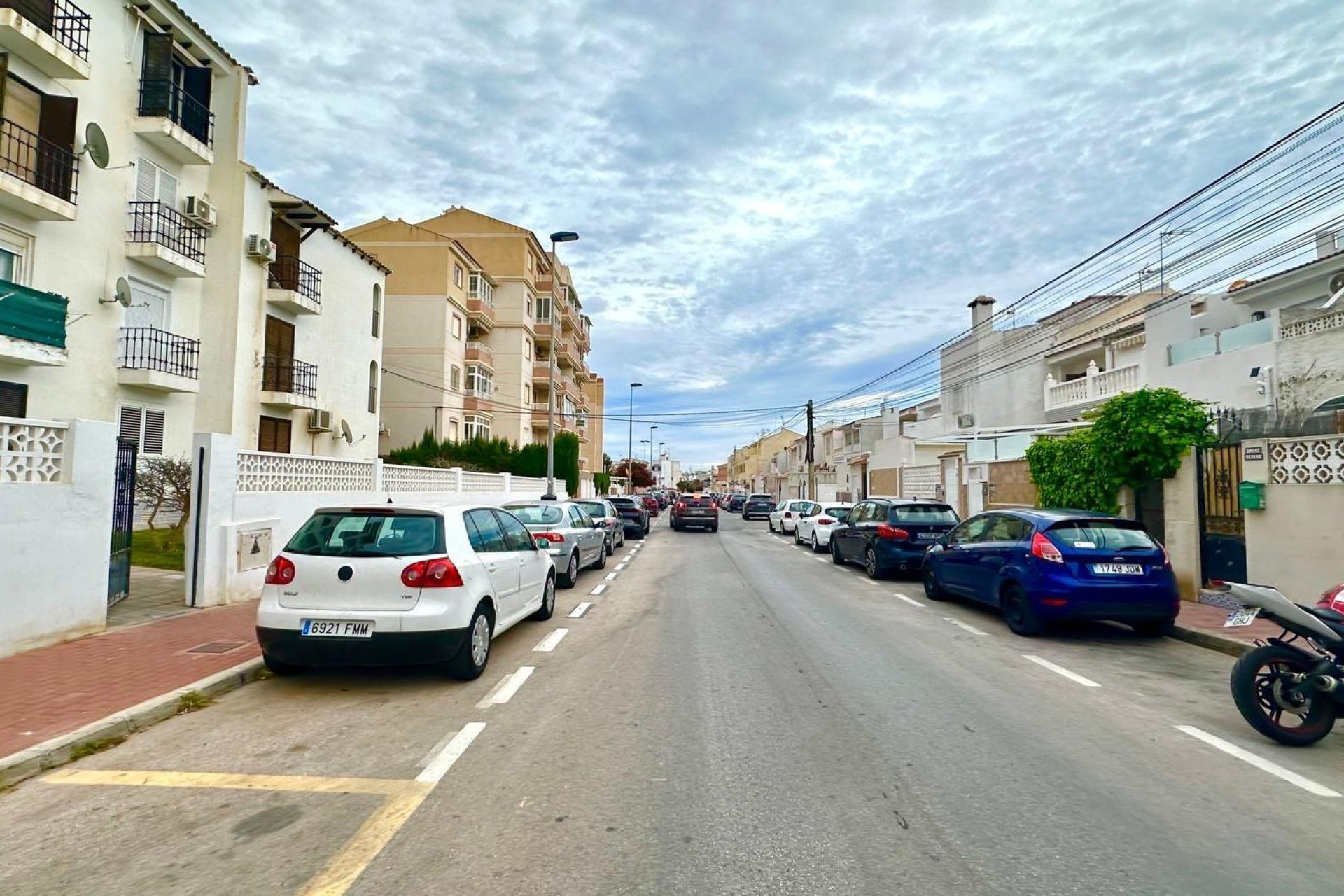 Használt Ingatlanok - Apartman -
Torrevieja - Estacion De Autobuses