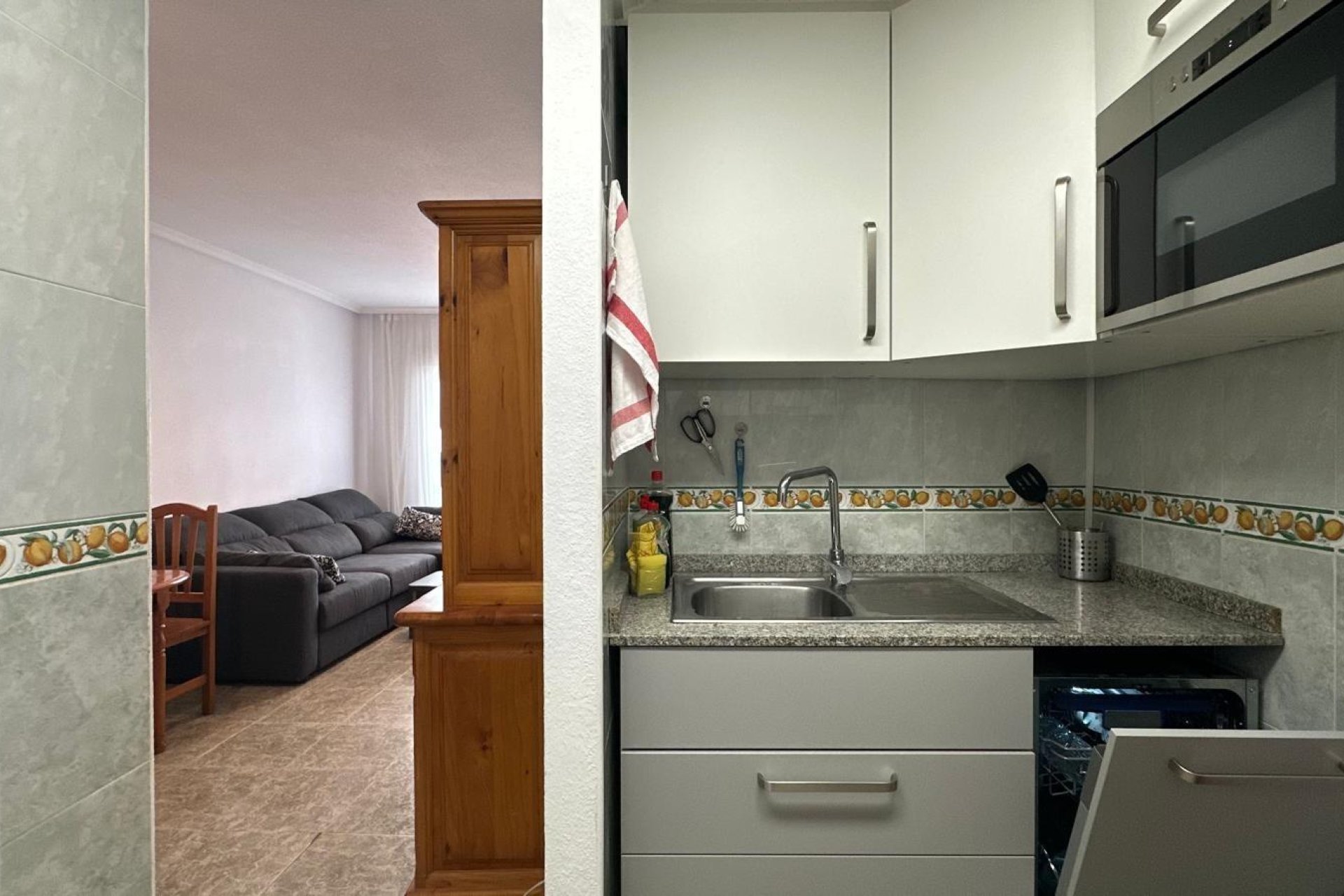 Használt Ingatlanok - Apartman -
Torrevieja - Estacion De Autobuses