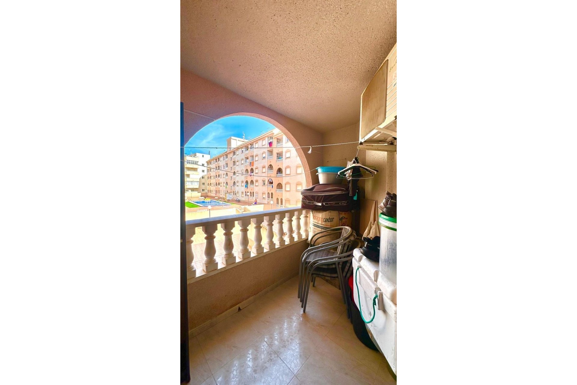 Használt Ingatlanok - Apartman -
Torrevieja - Estacion De Autobuses