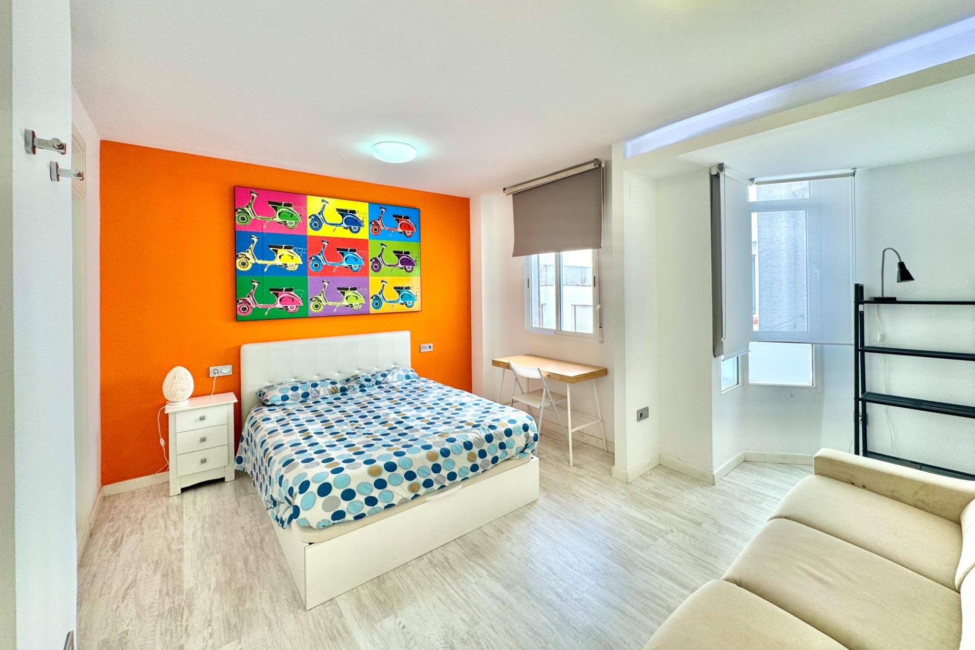 Használt Ingatlanok - Apartman -
Torrevieja - Estacion De Autobuses