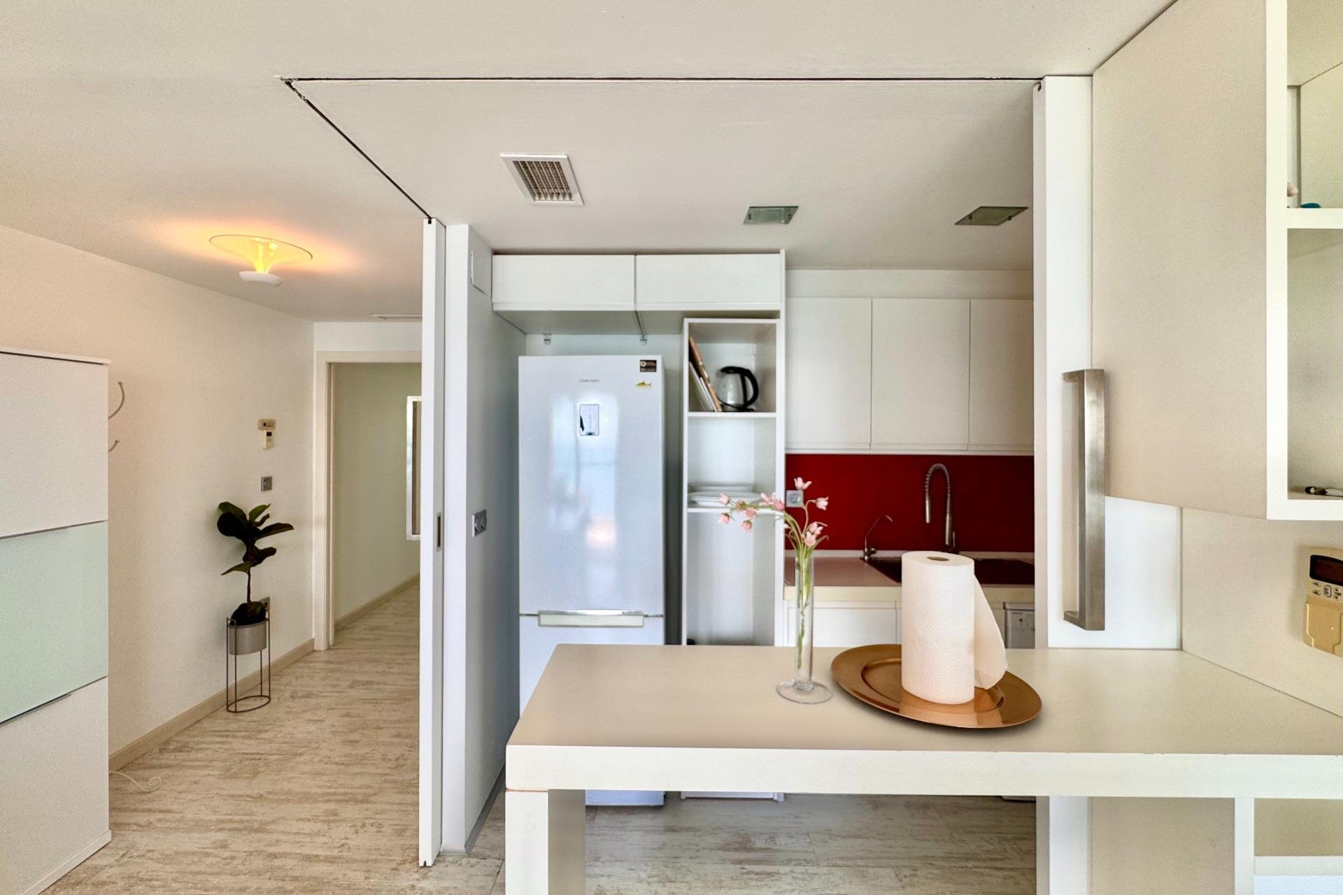 Használt Ingatlanok - Apartman -
Torrevieja - Estacion De Autobuses