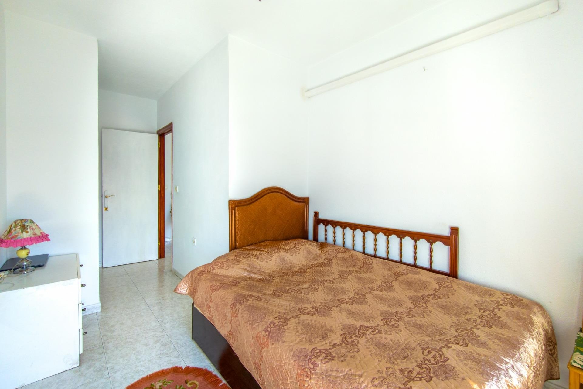 Használt Ingatlanok - Apartman -
Torrevieja - Estacion De Autobuses