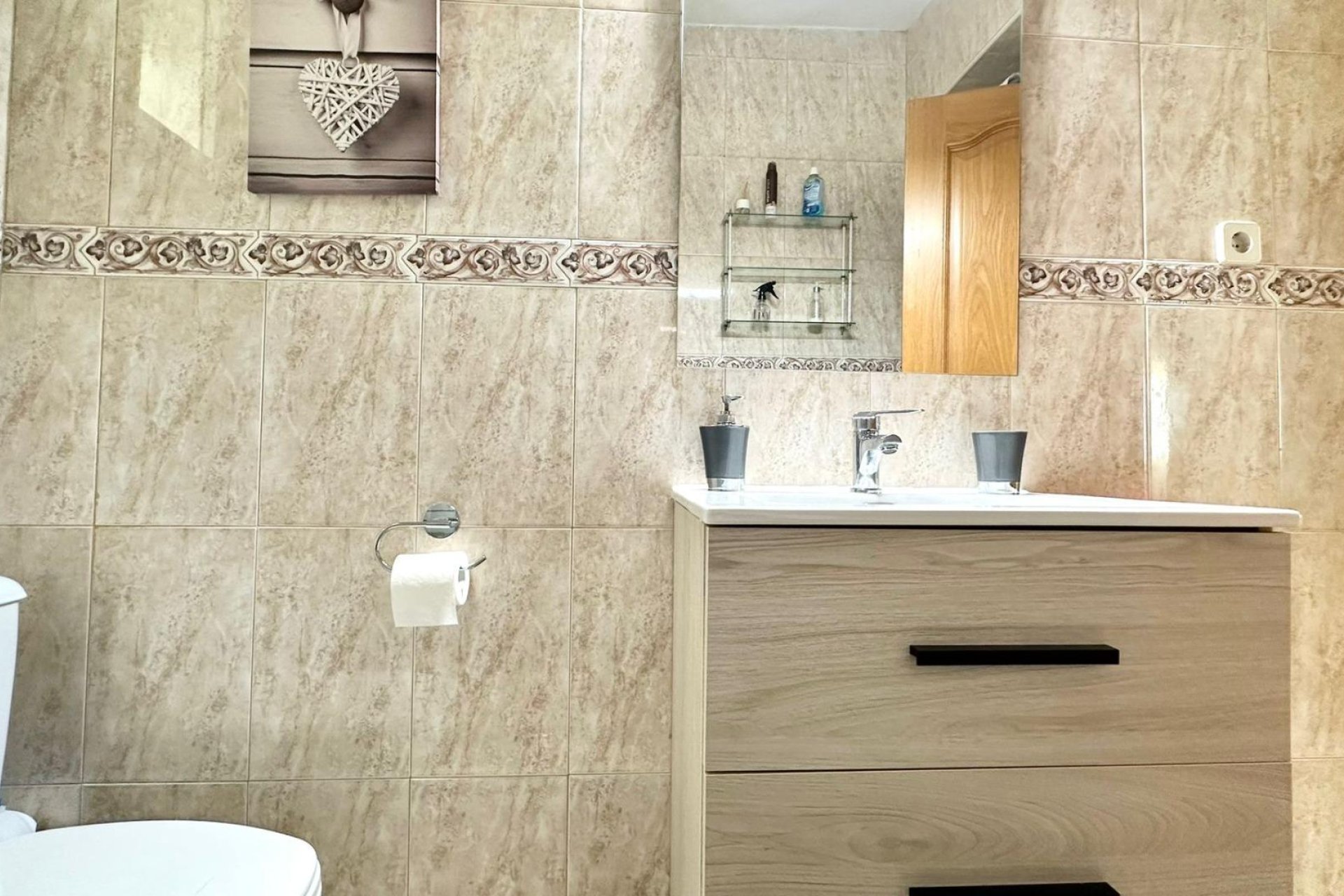 Használt Ingatlanok - Apartman -
Torrevieja - Estacion De Autobuses