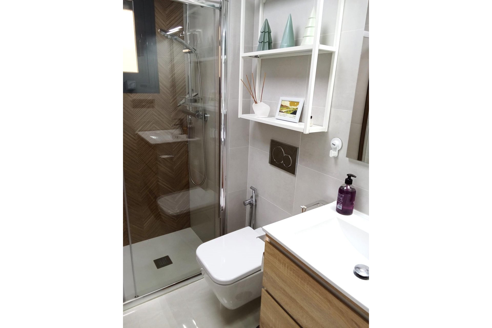 Használt Ingatlanok - Apartman -
Torrevieja - Estacion De Autobuses