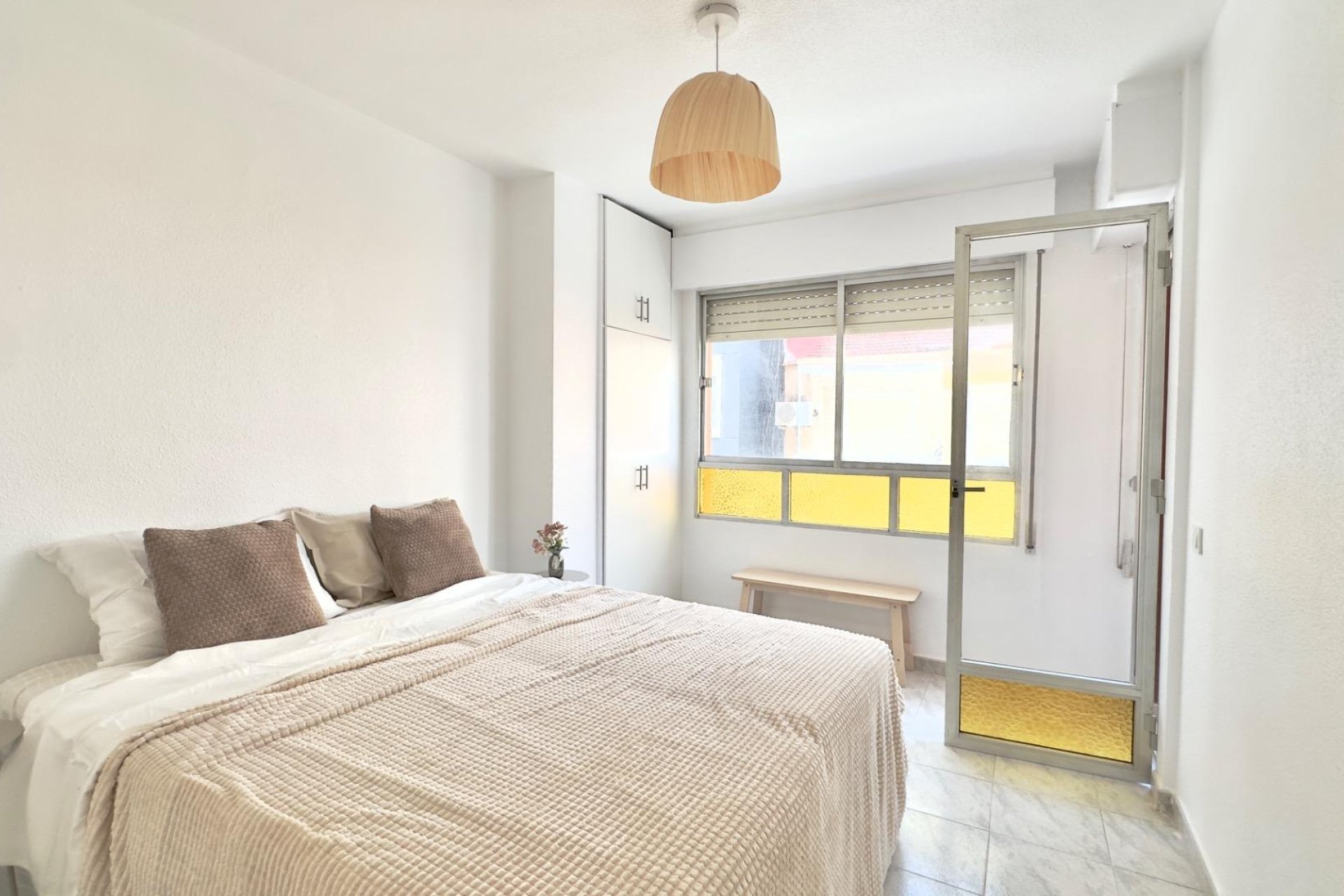 Használt Ingatlanok - Apartman -
Torrevieja - Estacion De Autobuses