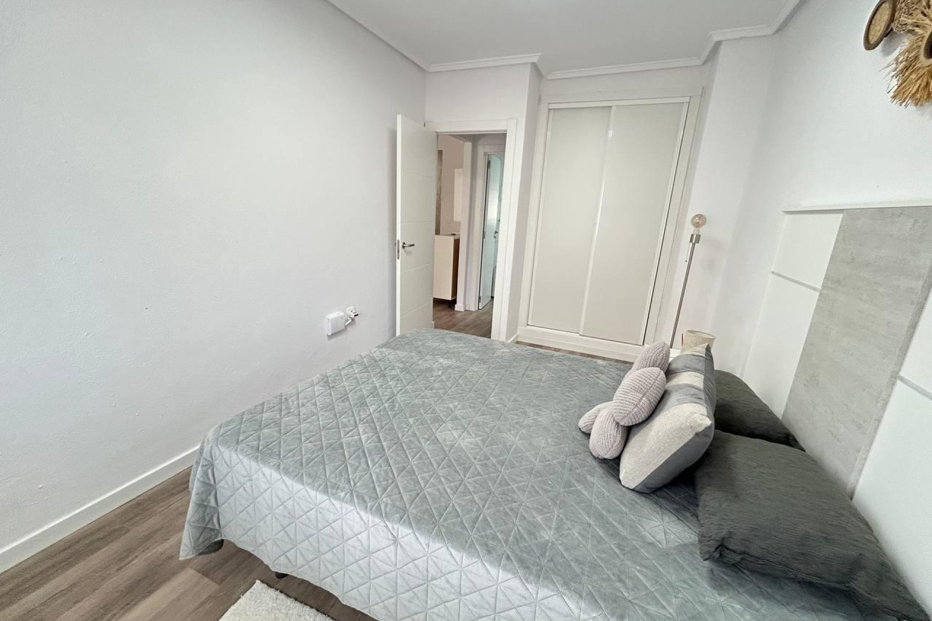 Használt Ingatlanok - Apartman -
Torrevieja - Estacion De Autobuses