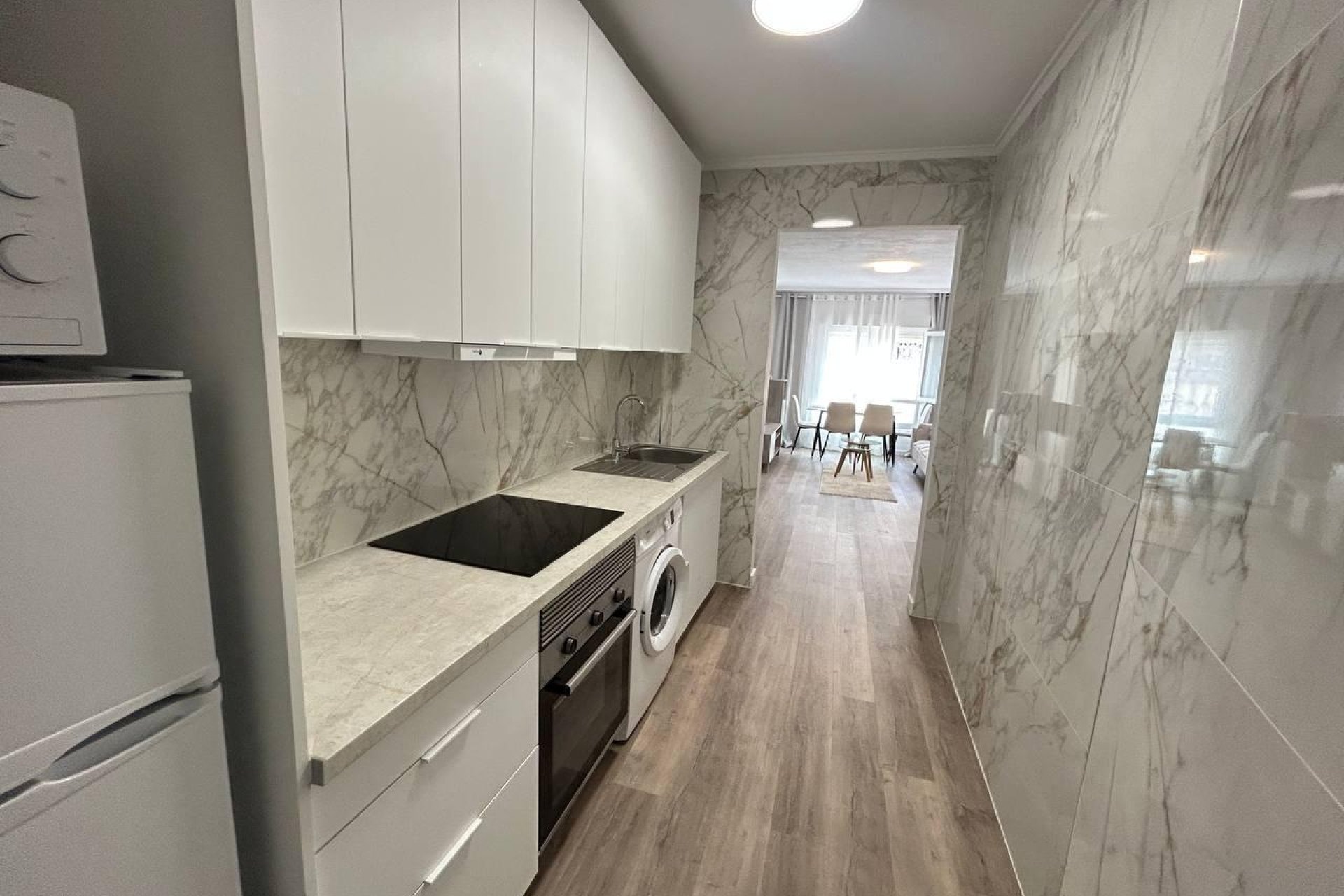 Használt Ingatlanok - Apartman -
Torrevieja - Estacion De Autobuses