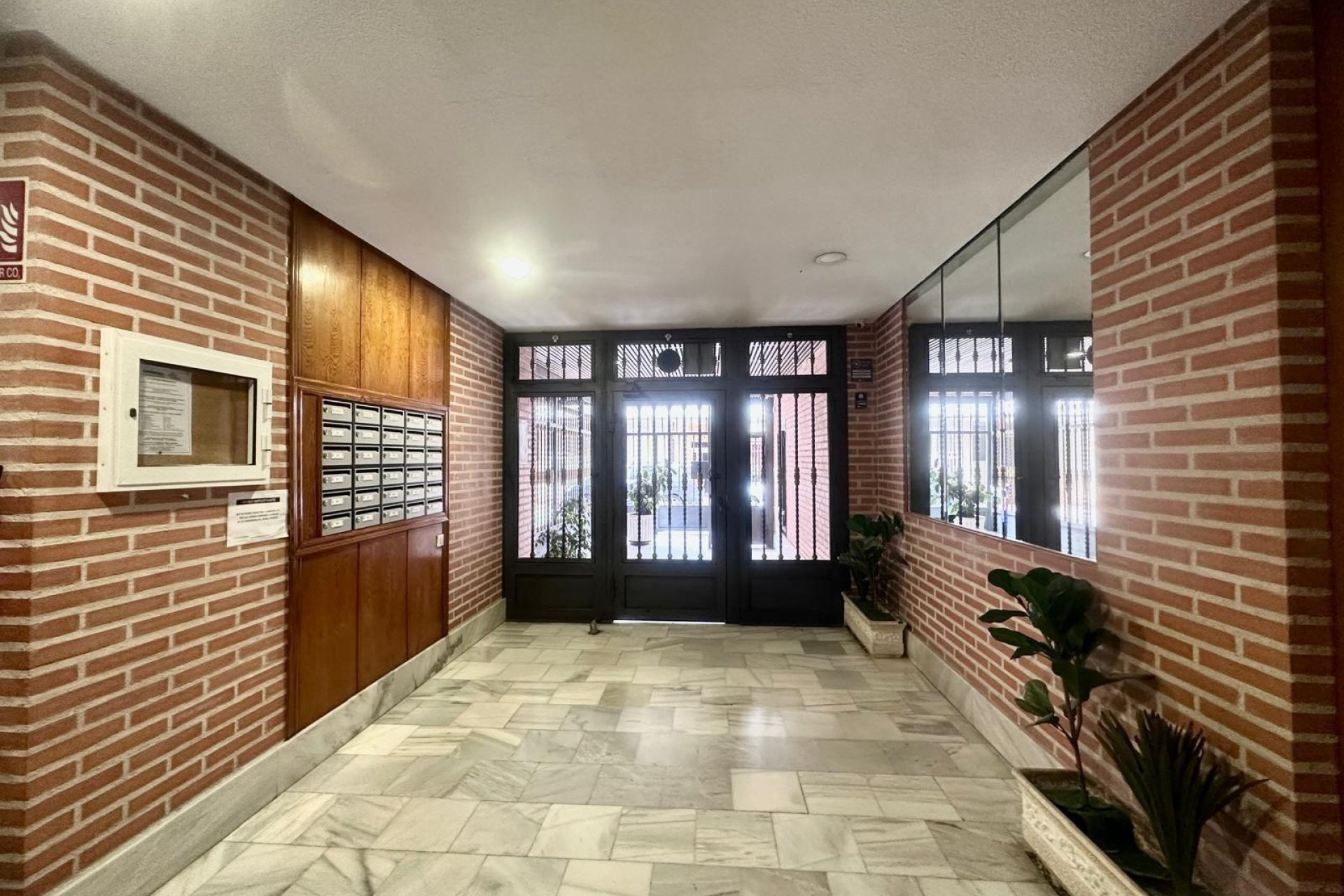 Használt Ingatlanok - Apartman -
Torrevieja - Estacion De Autobuses