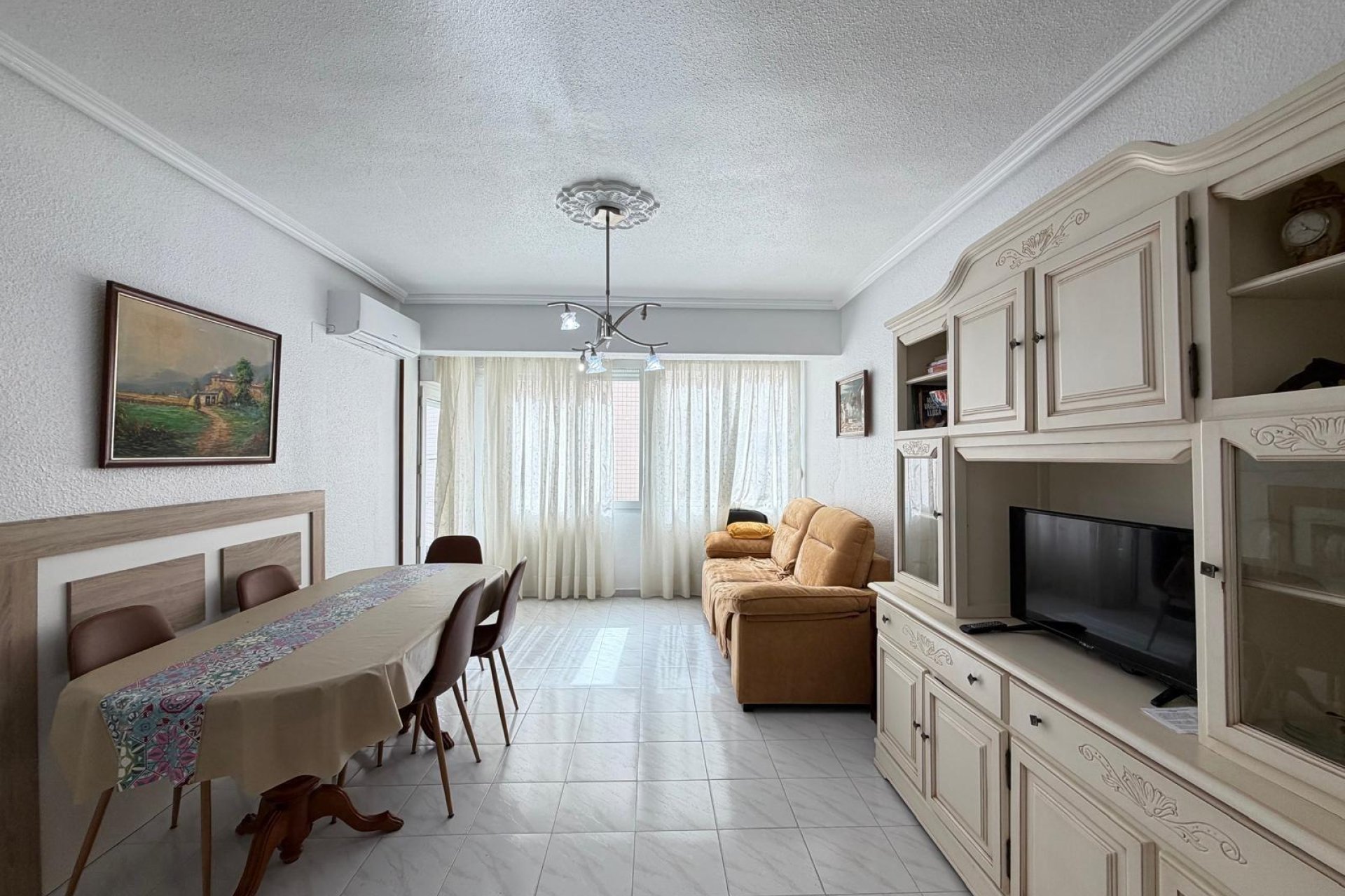 Használt Ingatlanok - Apartman -
Torrevieja - Estacion De Autobuses