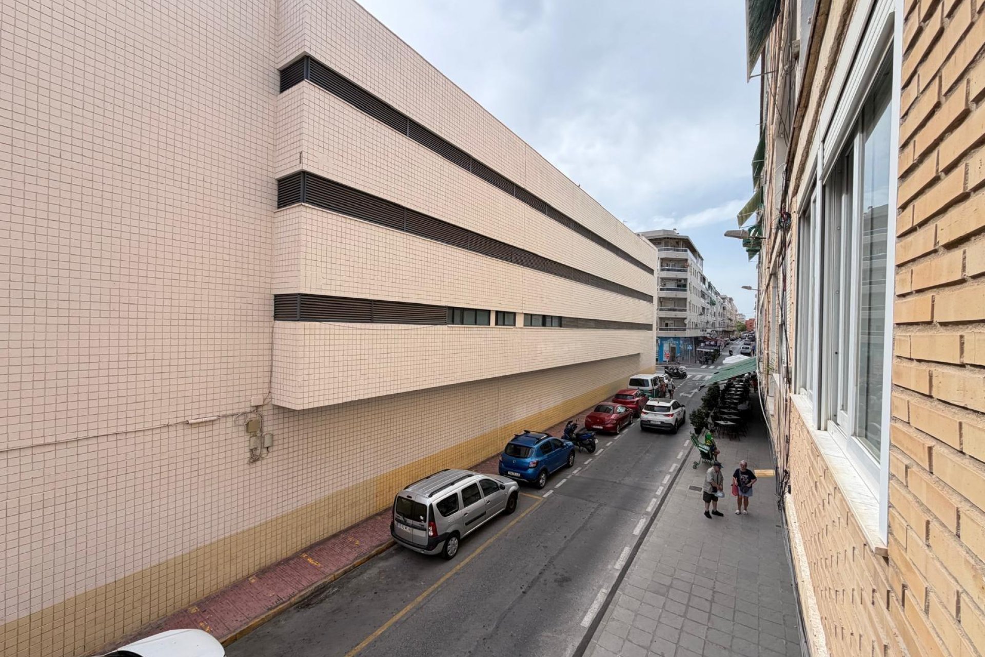 Használt Ingatlanok - Apartman -
Torrevieja - Estacion De Autobuses