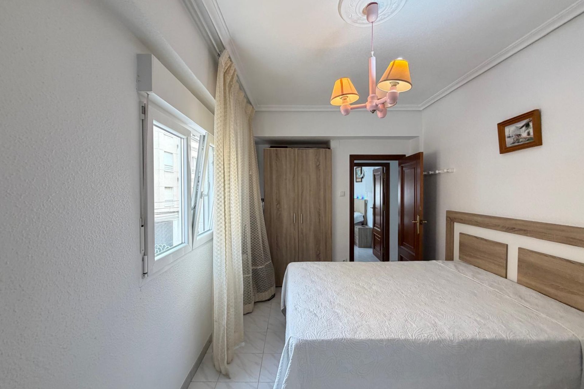 Használt Ingatlanok - Apartman -
Torrevieja - Estacion De Autobuses
