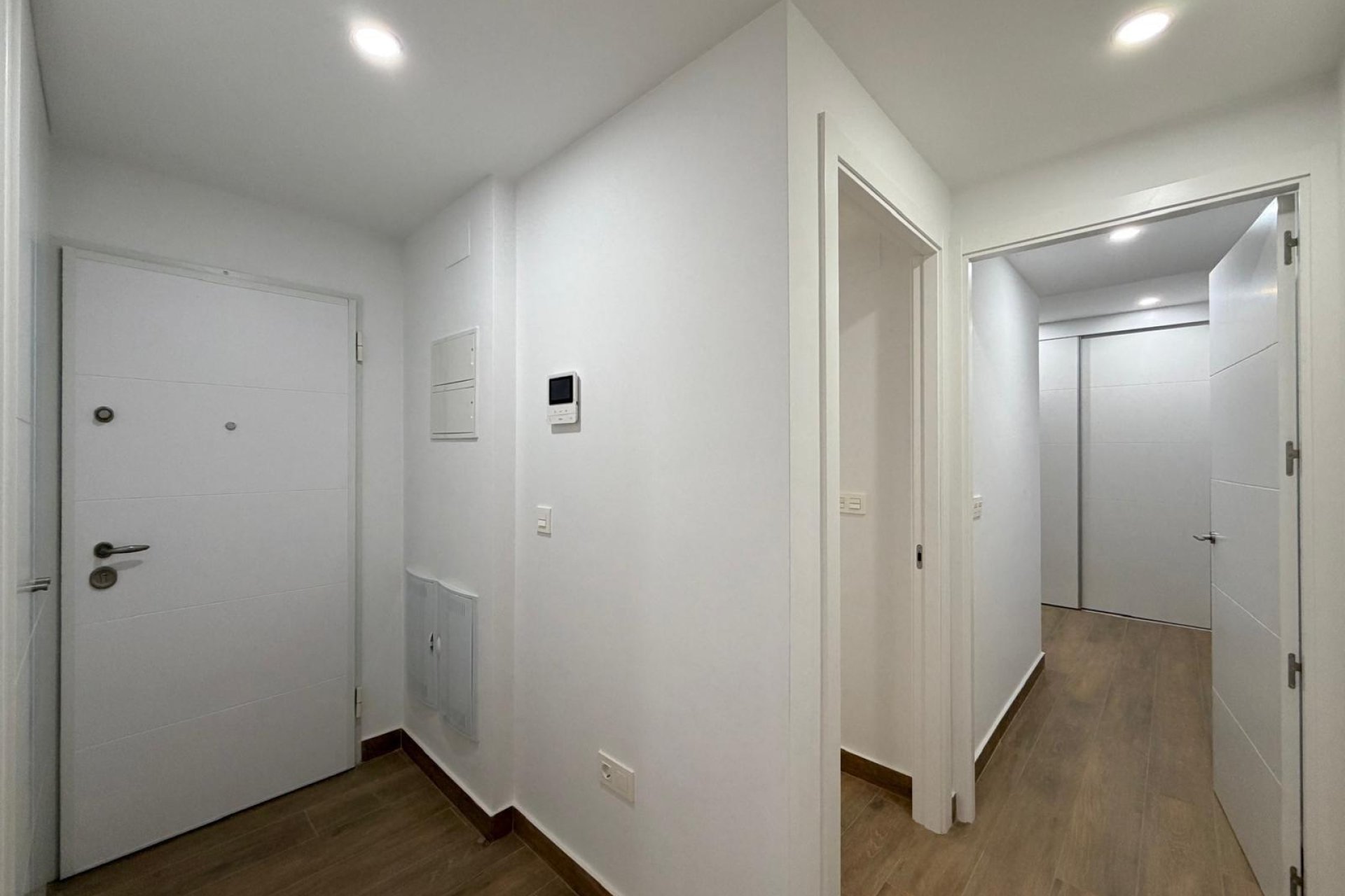 Használt Ingatlanok - Apartman -
Torrevieja - Estacion De Autobuses