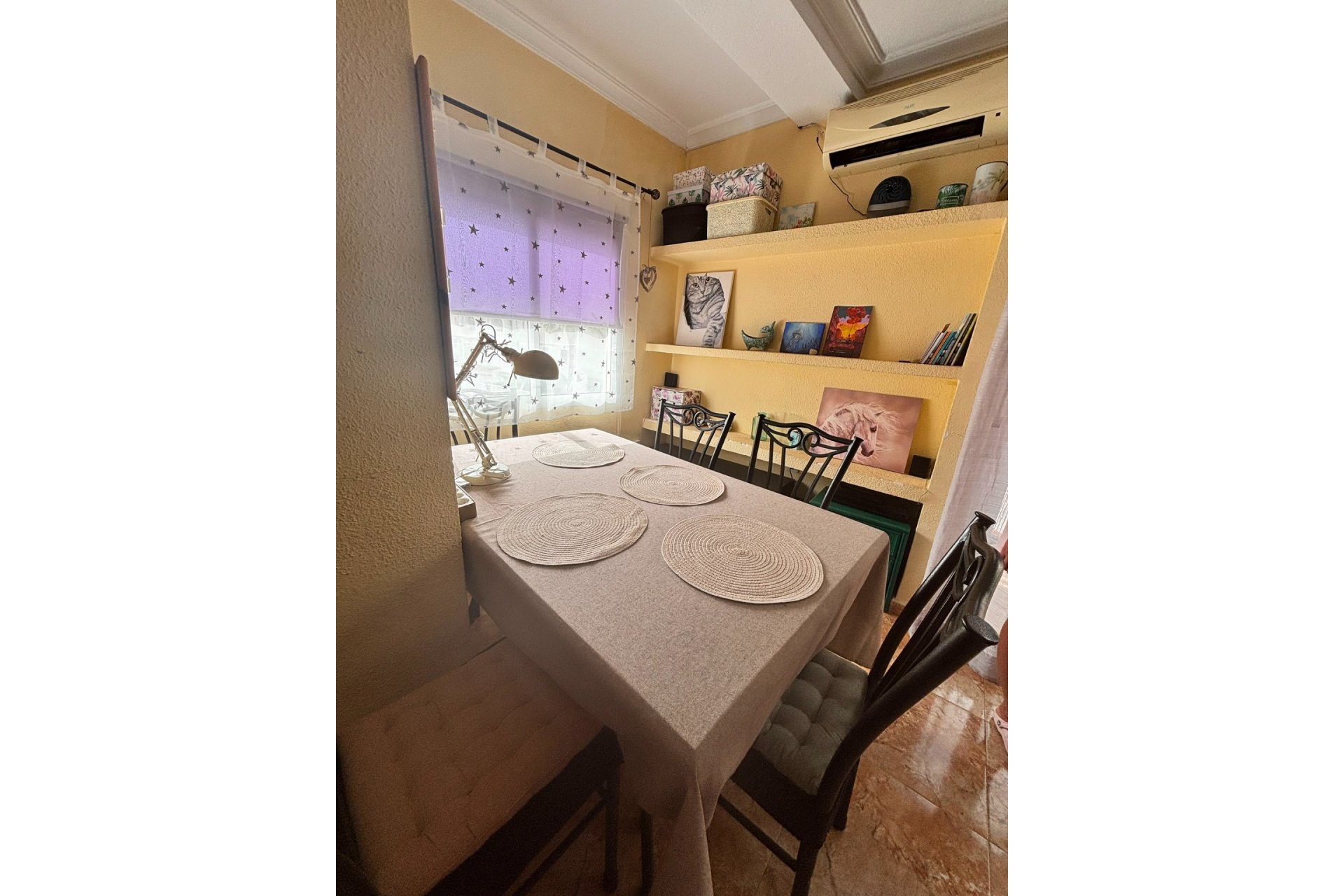 Használt Ingatlanok - Apartman -
Torrevieja - Estacion De Autobuses