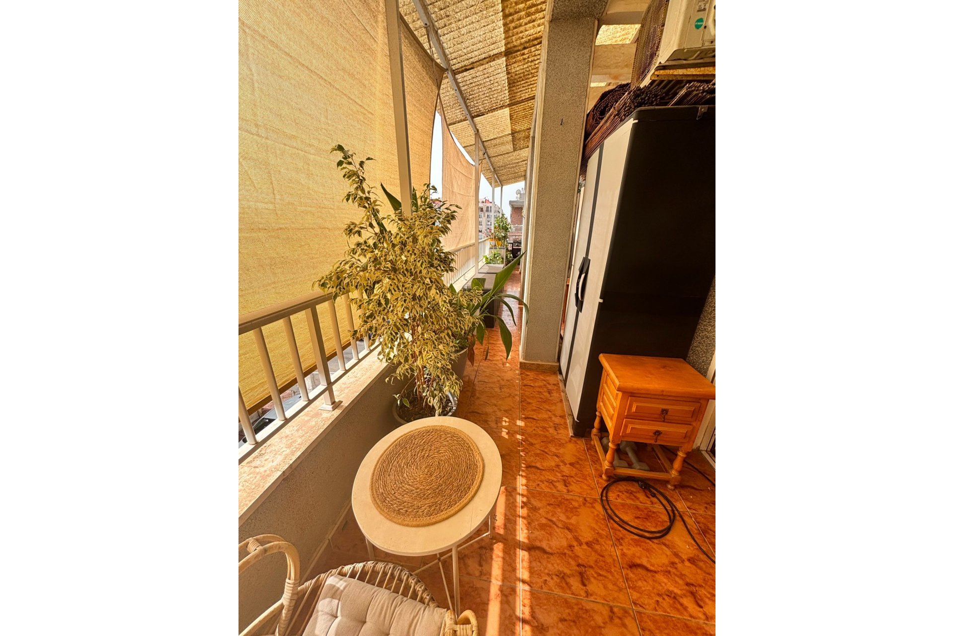 Használt Ingatlanok - Apartman -
Torrevieja - Estacion De Autobuses