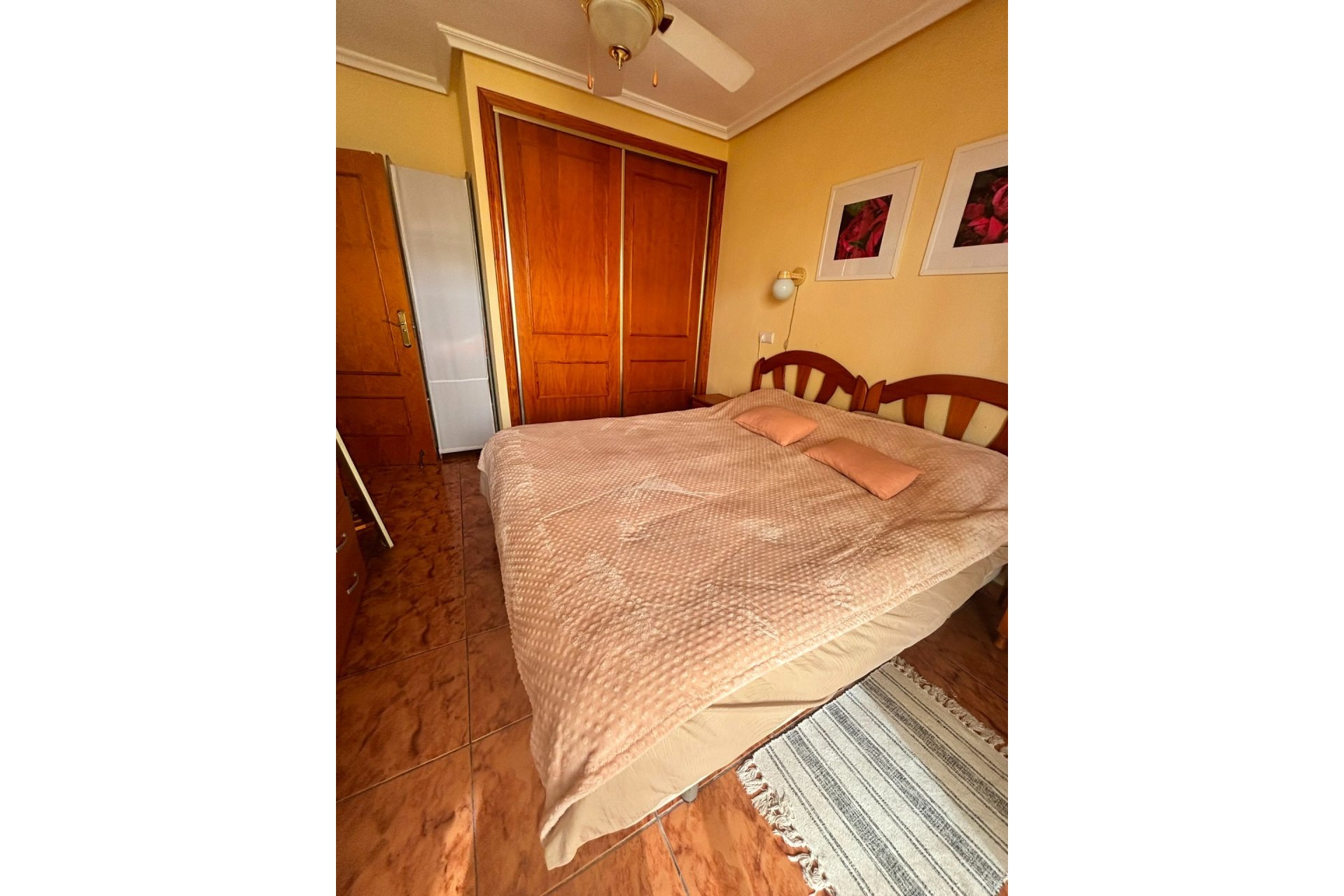Használt Ingatlanok - Apartman -
Torrevieja - Estacion De Autobuses