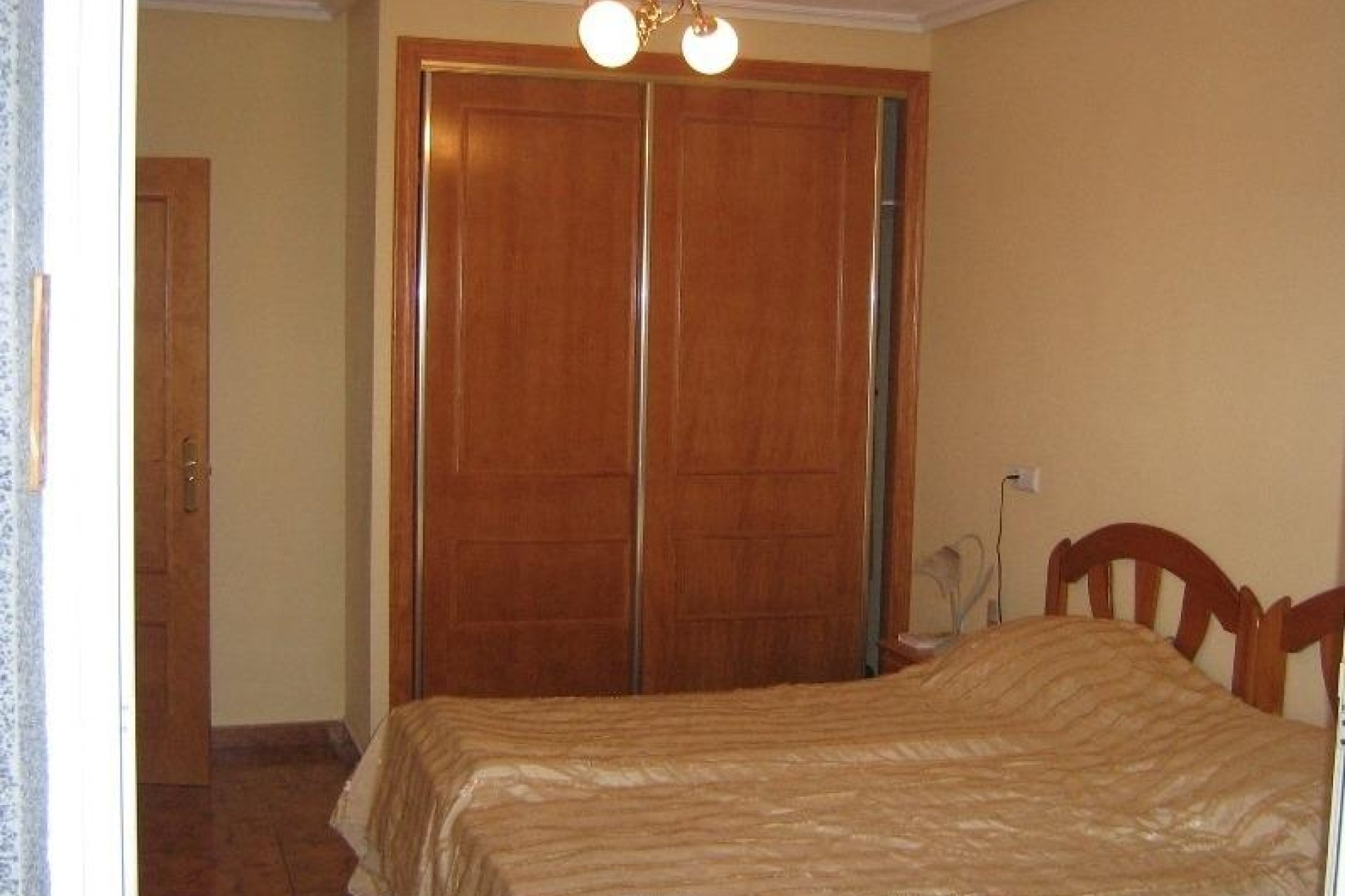 Használt Ingatlanok - Apartman -
Torrevieja - Estacion De Autobuses