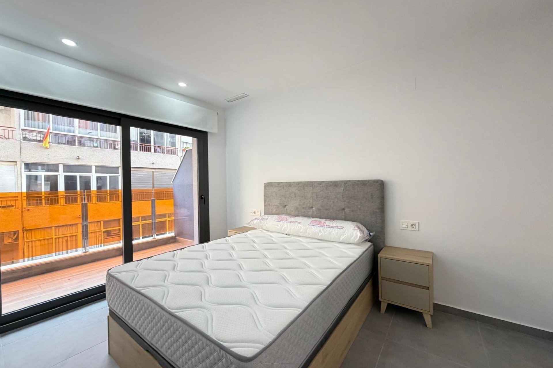 Használt Ingatlanok - Apartman -
Torrevieja - Estacion De Autobuses