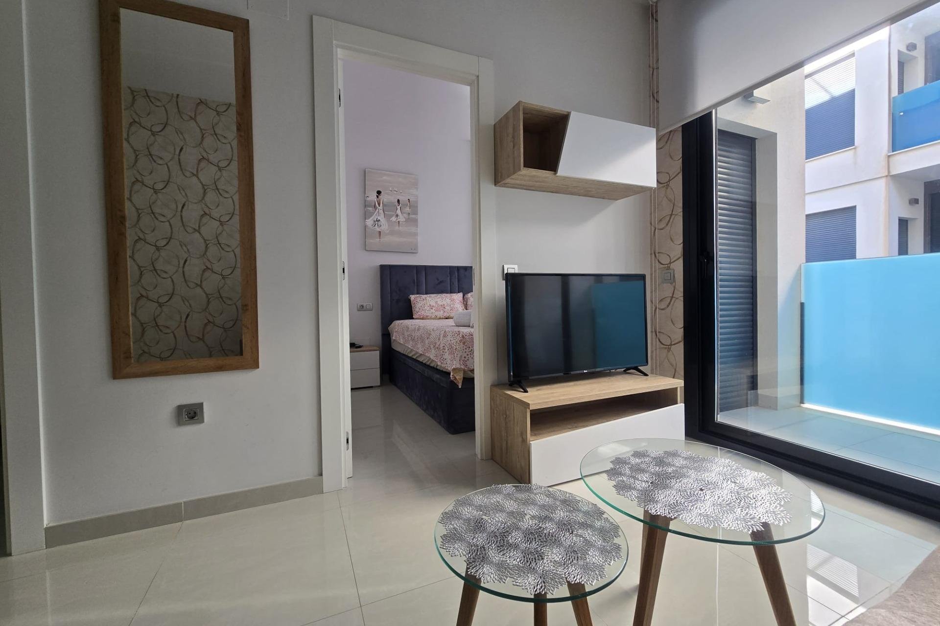 Használt Ingatlanok - Apartman -
Torrevieja - Estacion De Autobuses