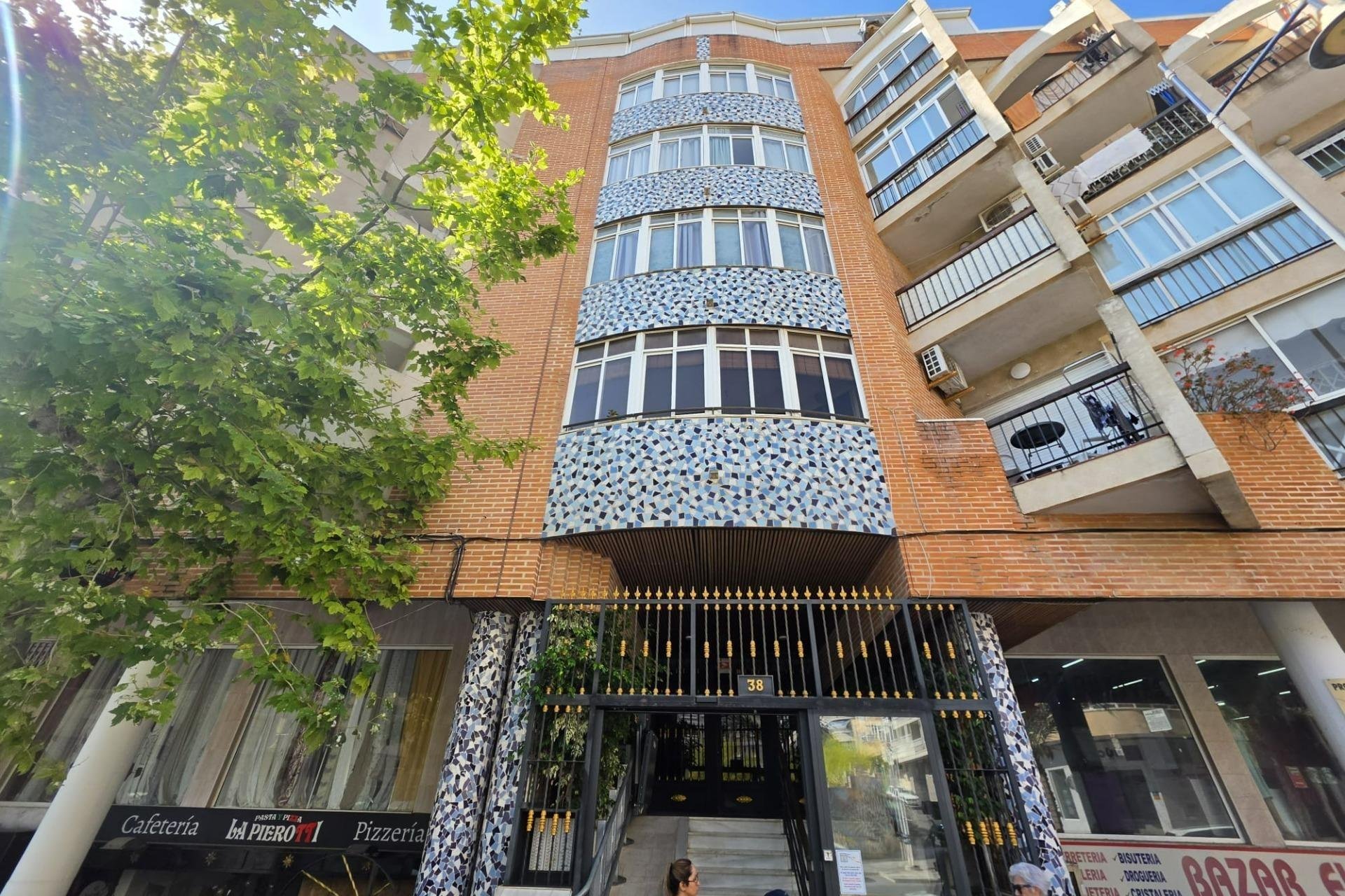 Használt Ingatlanok - Apartman -
Torrevieja - Estacion De Autobuses