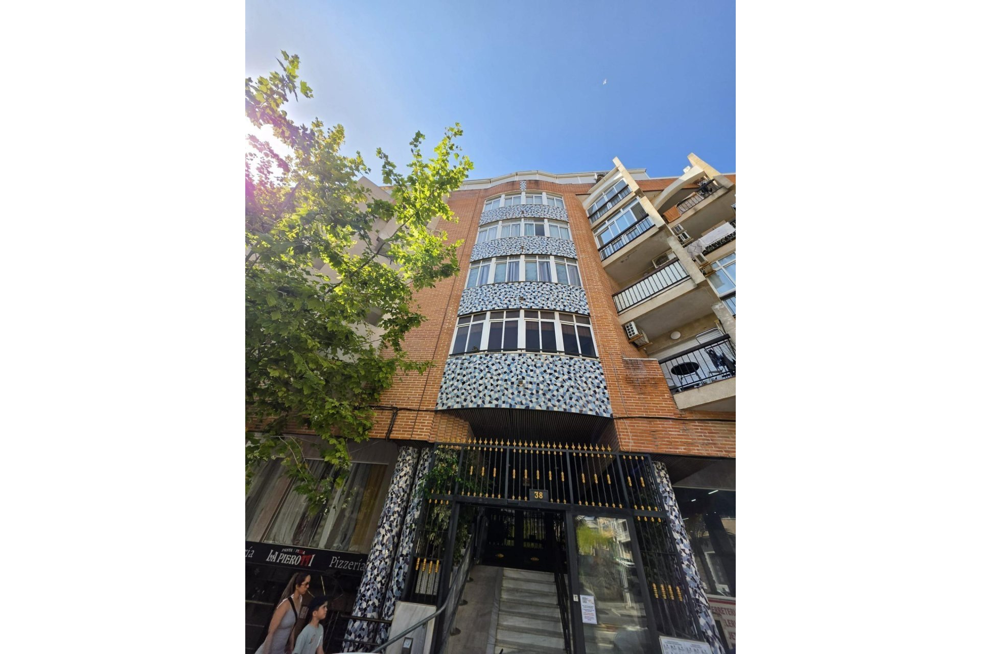Használt Ingatlanok - Apartman -
Torrevieja - Estacion De Autobuses