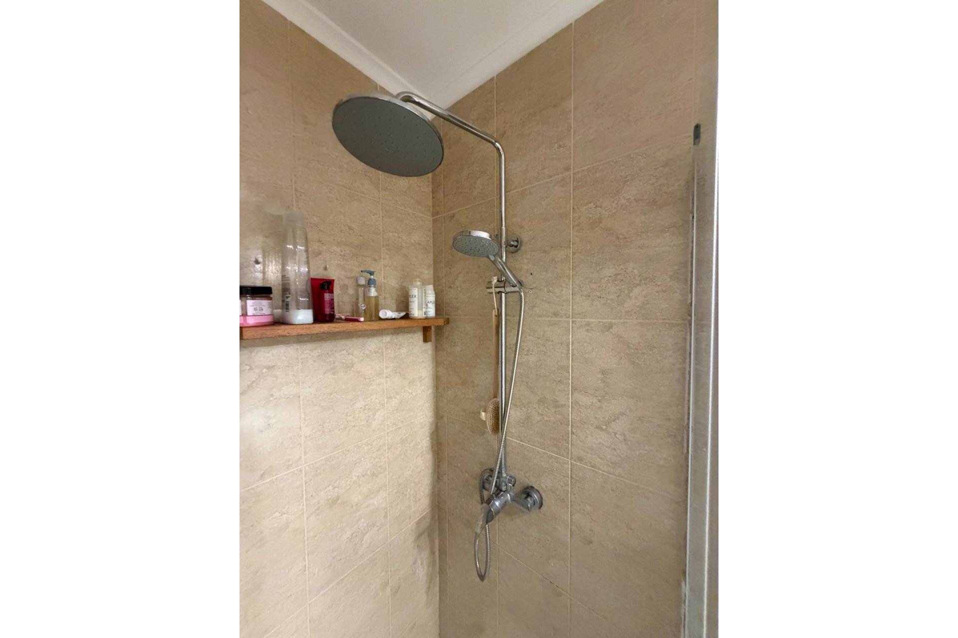 Használt Ingatlanok - Apartman -
Torrevieja - Estacion De Autobuses