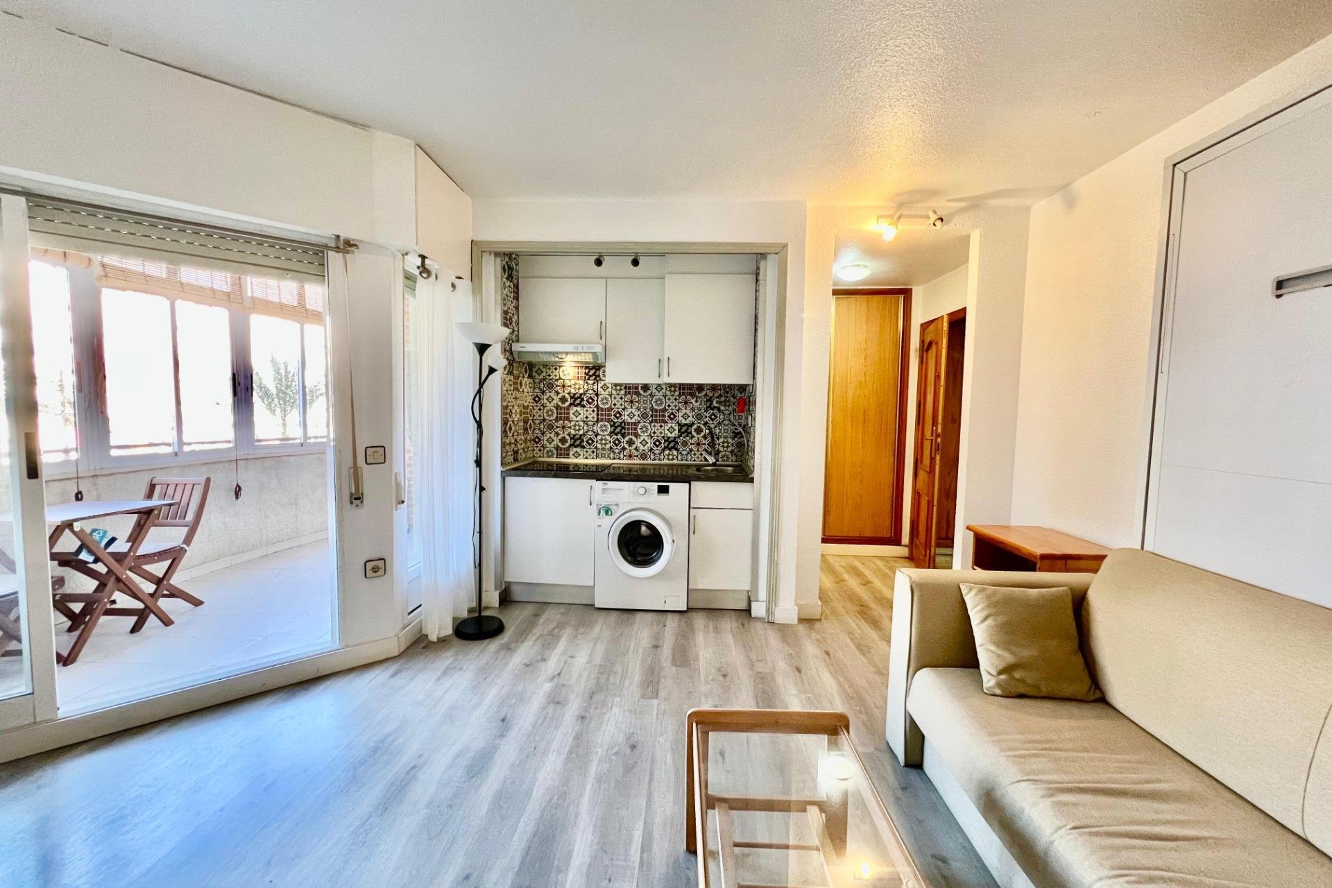Használt Ingatlanok - Apartman -
Torrevieja - Habaneras