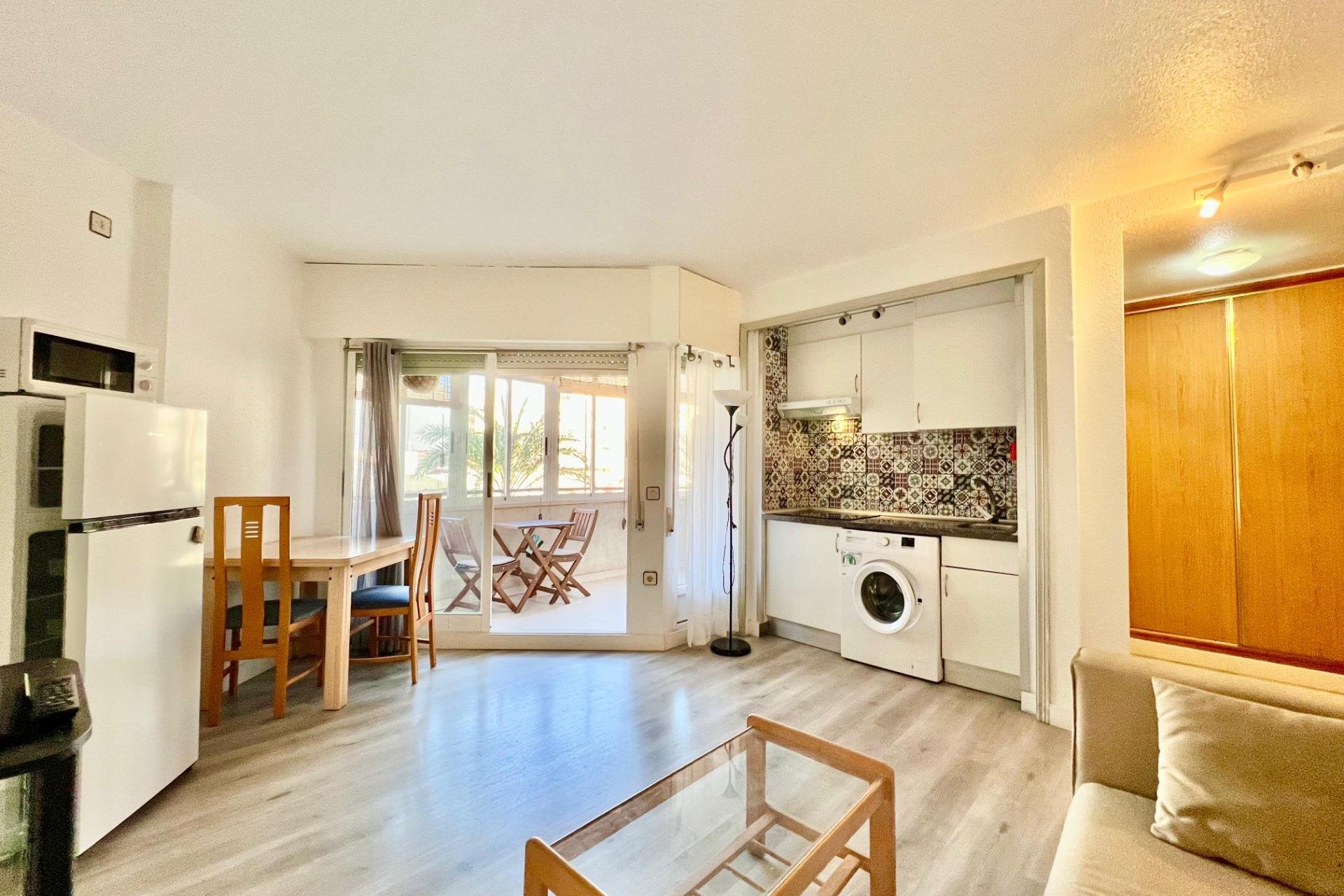 Használt Ingatlanok - Apartman -
Torrevieja - Habaneras