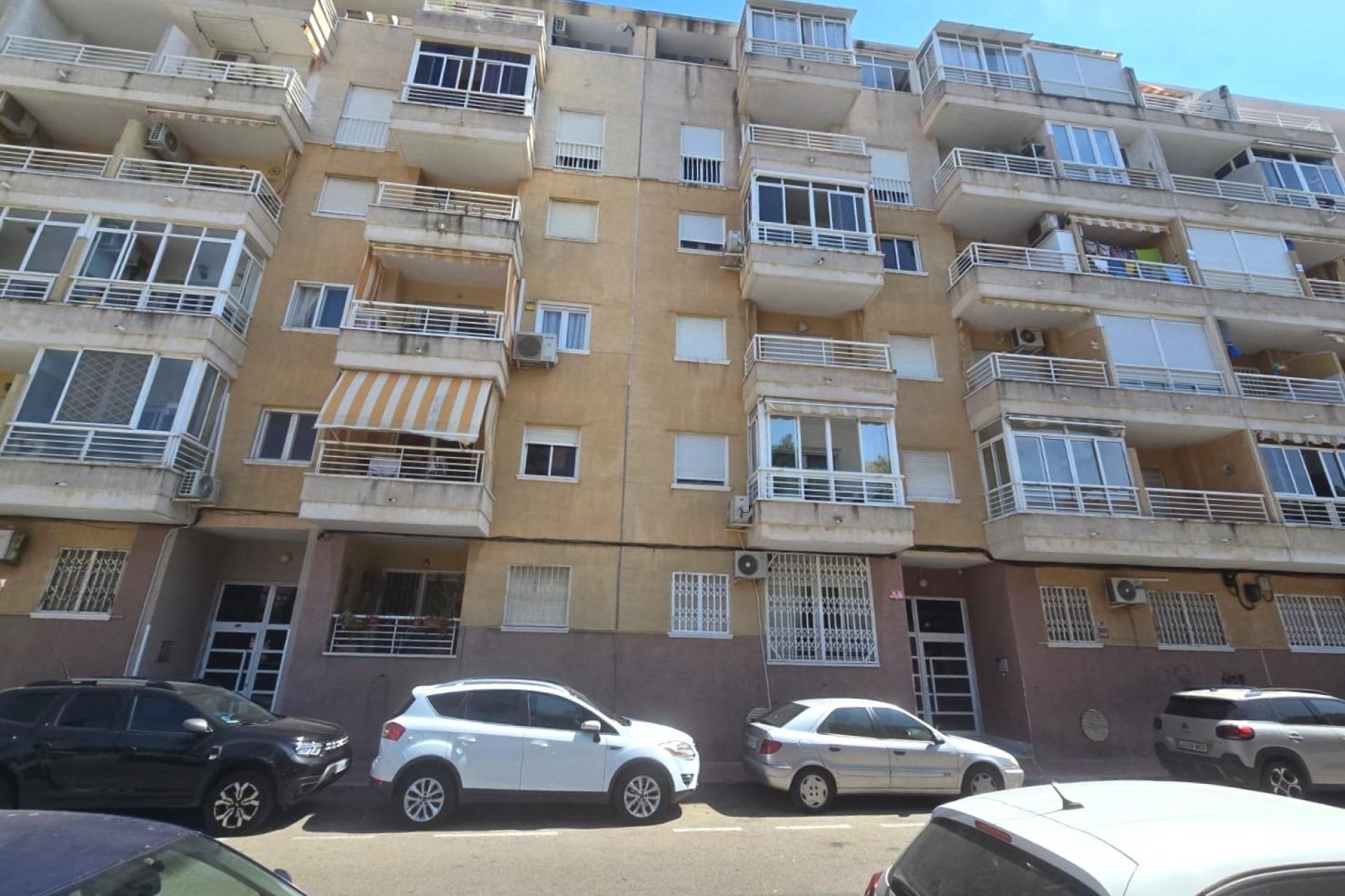 Használt Ingatlanok - Apartman -
Torrevieja - Habaneras