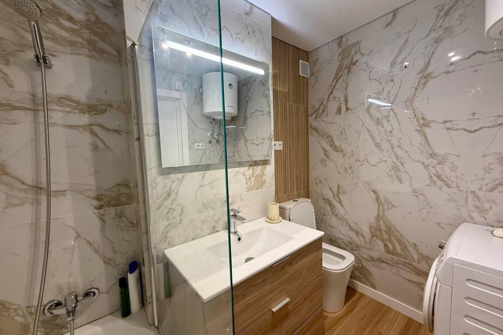 Használt Ingatlanok - Apartman -
Torrevieja - Habaneras
