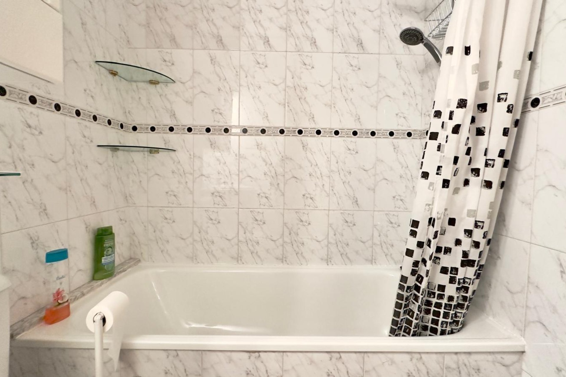 Használt Ingatlanok - Apartman -
Torrevieja - La Mata Pueblo