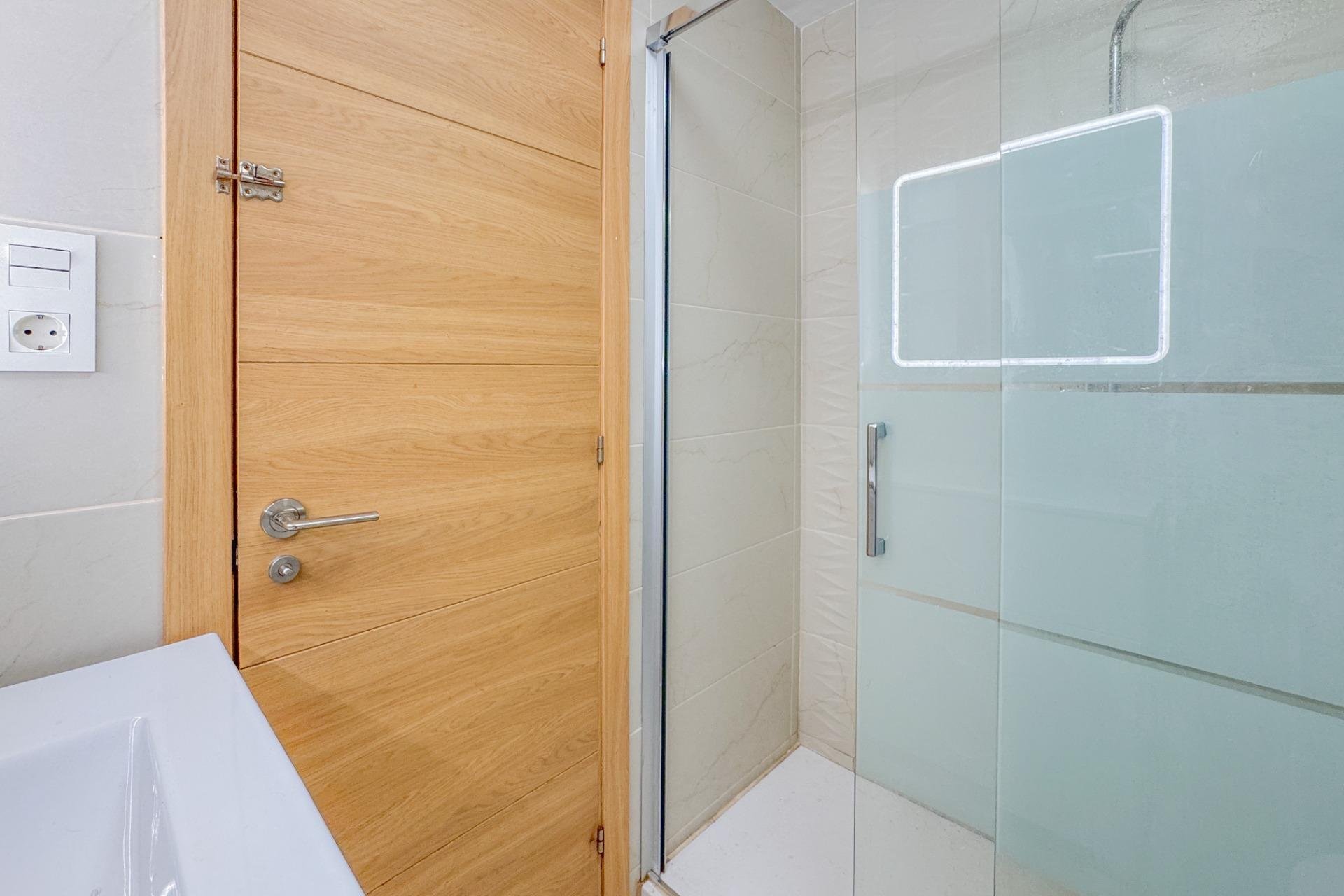 Használt Ingatlanok - Apartman -
Torrevieja - La Mata Pueblo