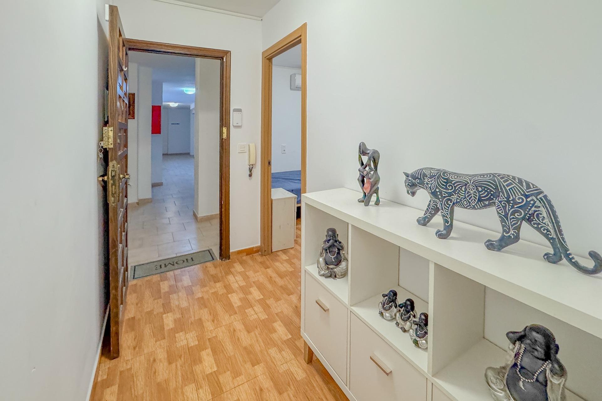 Használt Ingatlanok - Apartman -
Torrevieja - La Mata Pueblo