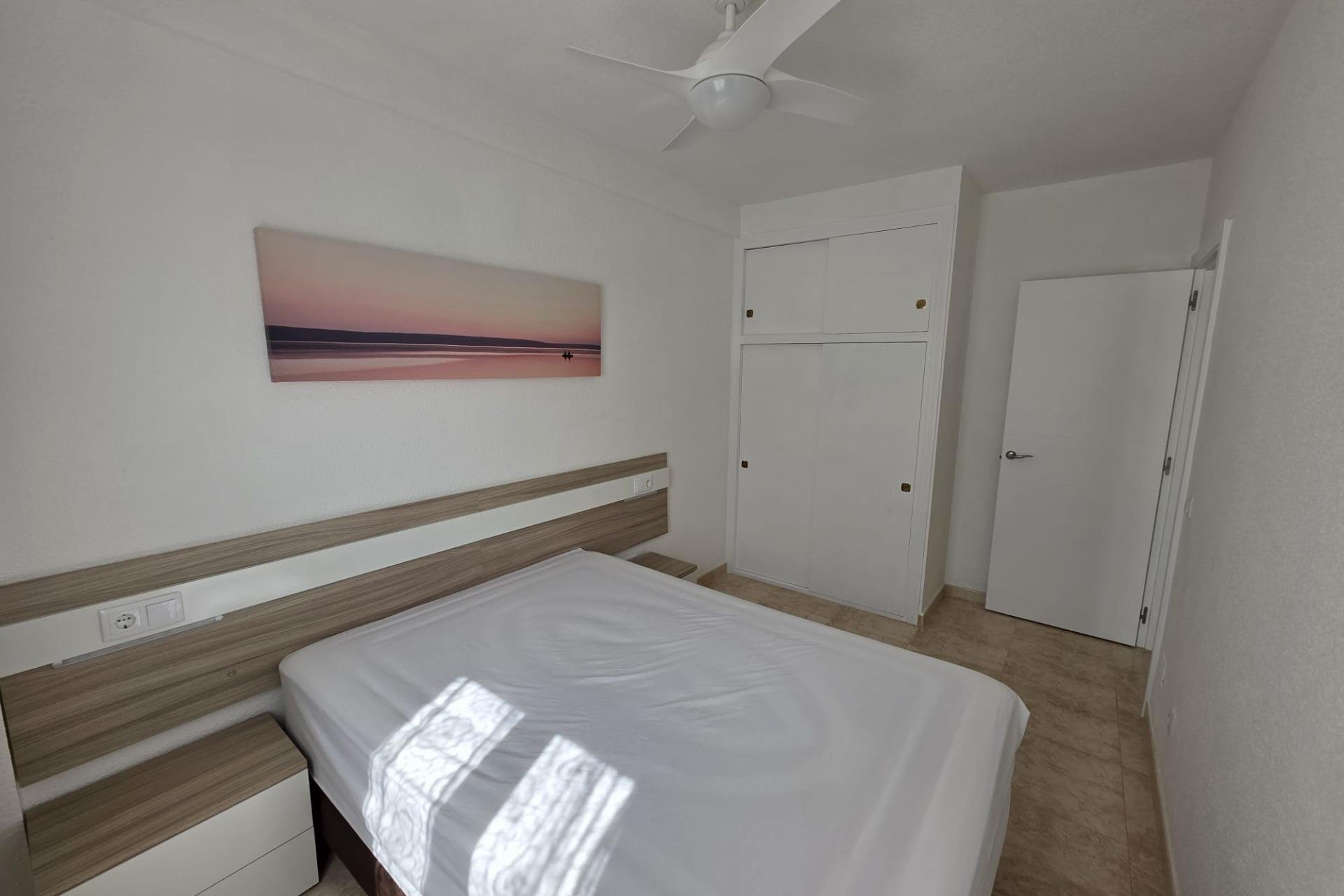 Használt Ingatlanok - Apartman -
Torrevieja - La Mata Pueblo