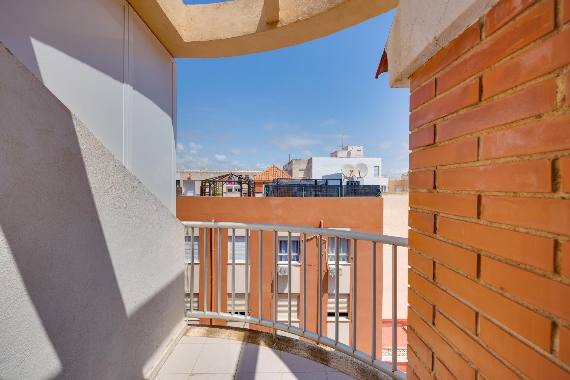 Használt Ingatlanok - Apartman -
Torrevieja - La Mata Pueblo