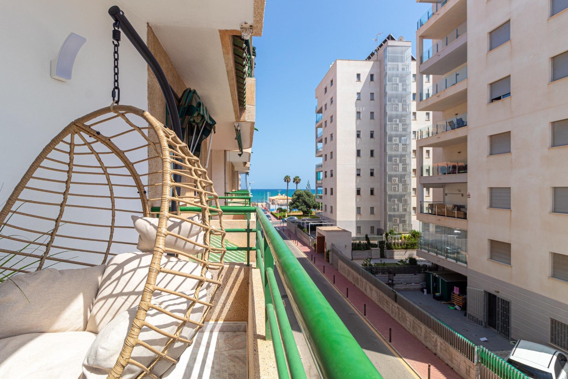 Használt Ingatlanok - Apartman -
Torrevieja - La Mata Pueblo
