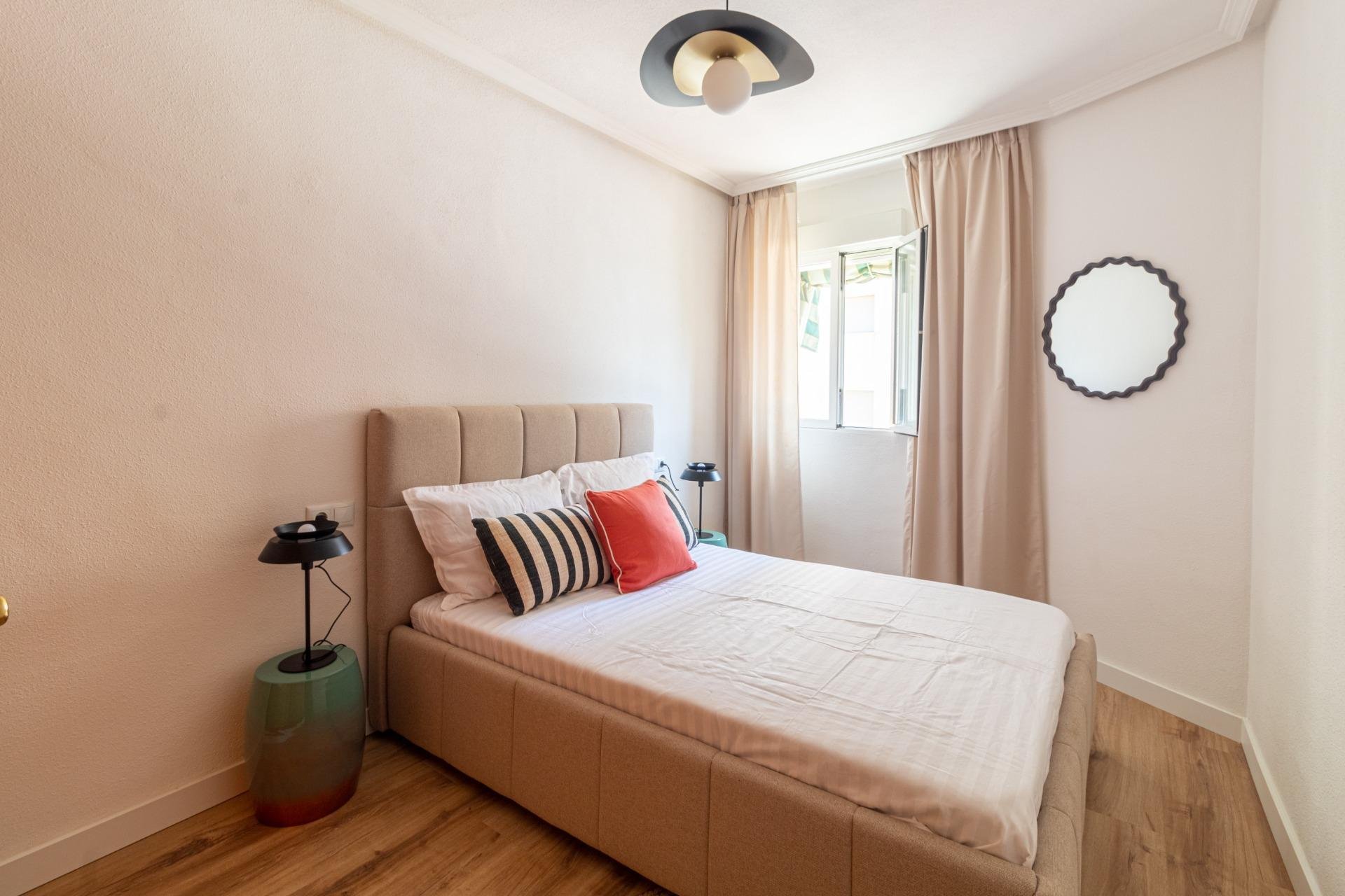 Használt Ingatlanok - Apartman -
Torrevieja - La Mata Pueblo