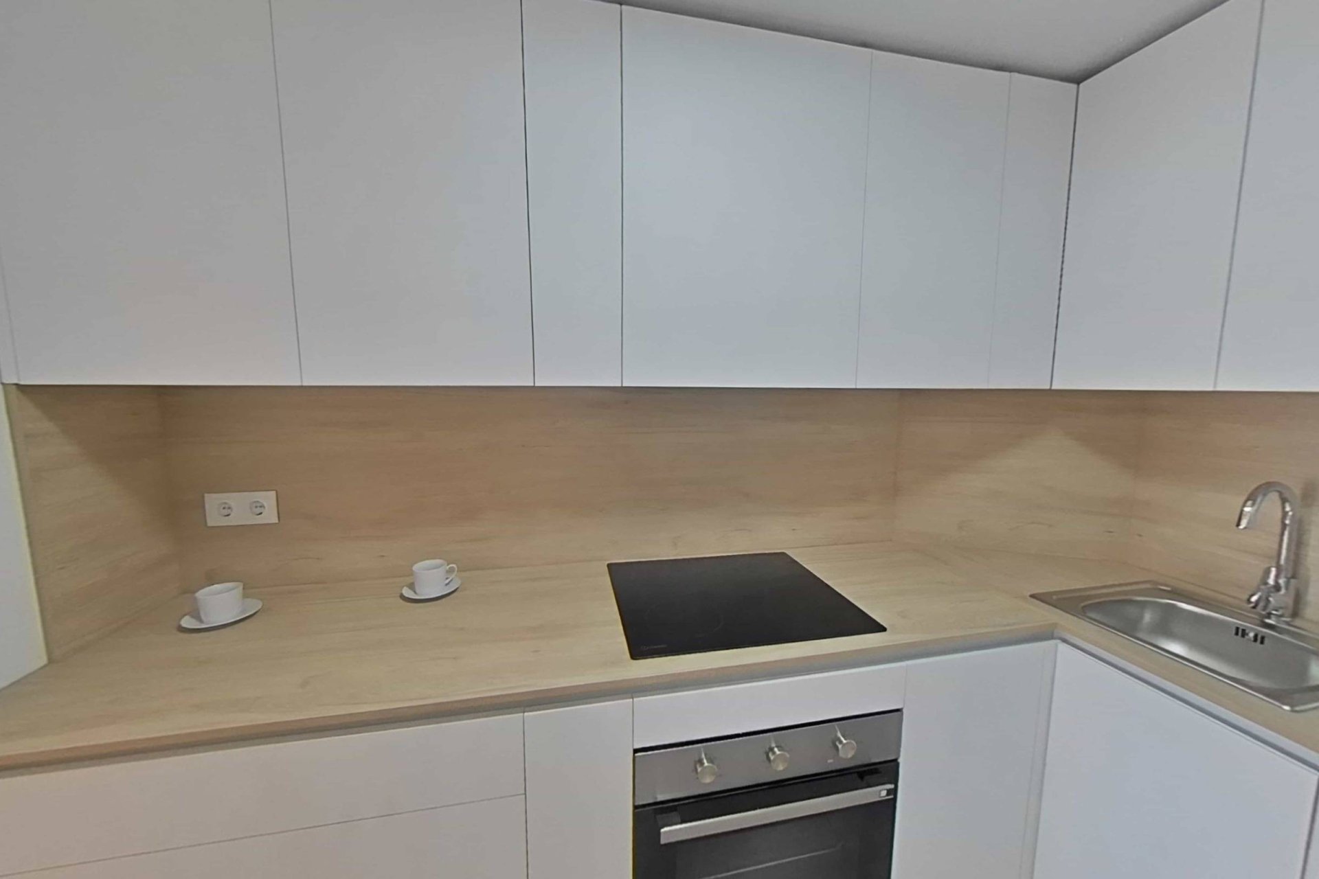 Használt Ingatlanok - Apartman -
Torrevieja - La Mata Pueblo