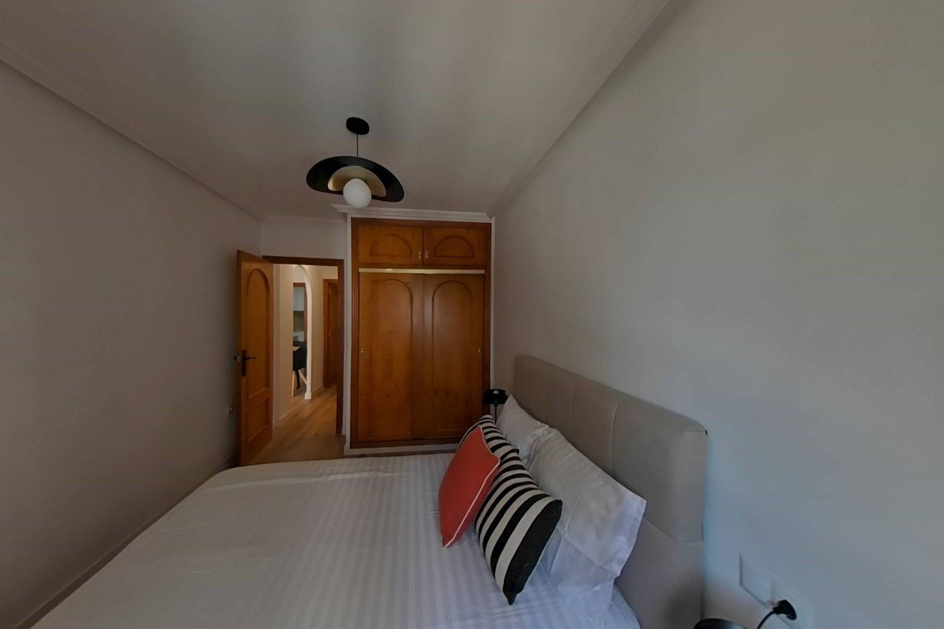 Használt Ingatlanok - Apartman -
Torrevieja - La Mata Pueblo