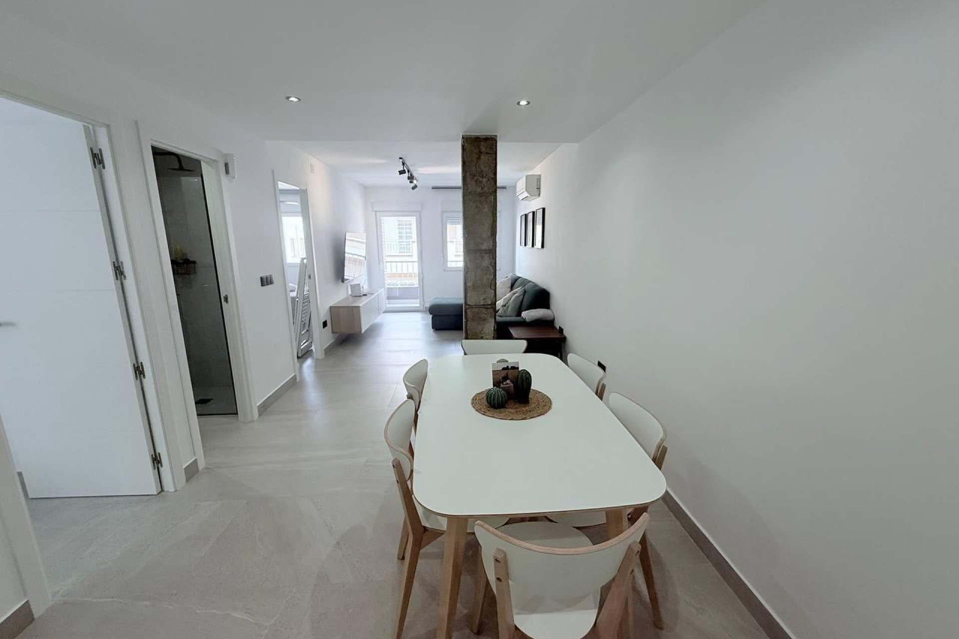 Használt Ingatlanok - Apartman -
Torrevieja - La Mata