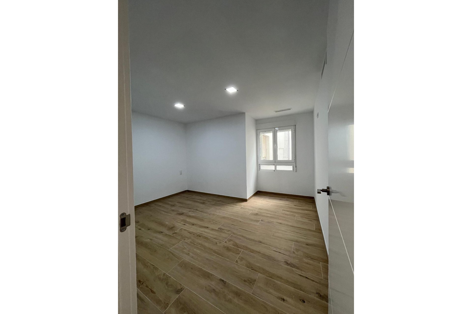 Használt Ingatlanok - Apartman -
Torrevieja - La Mata