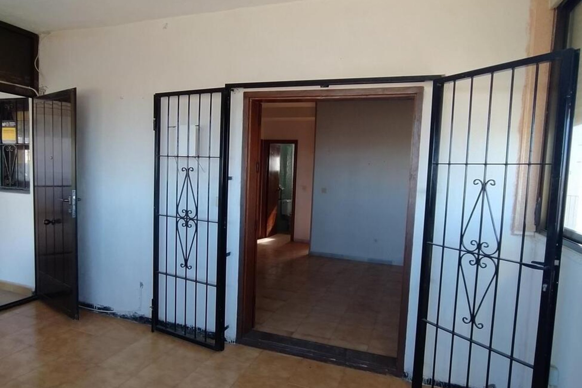 Használt Ingatlanok - Apartman -
Torrevieja - La Mata