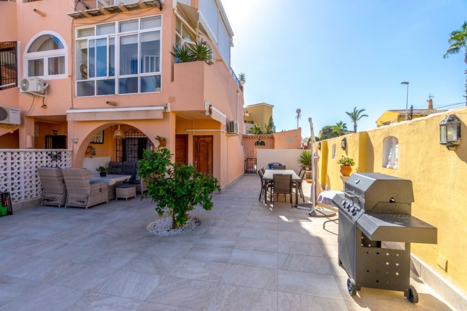 Használt Ingatlanok - Apartman -
Torrevieja - La Rosaleda