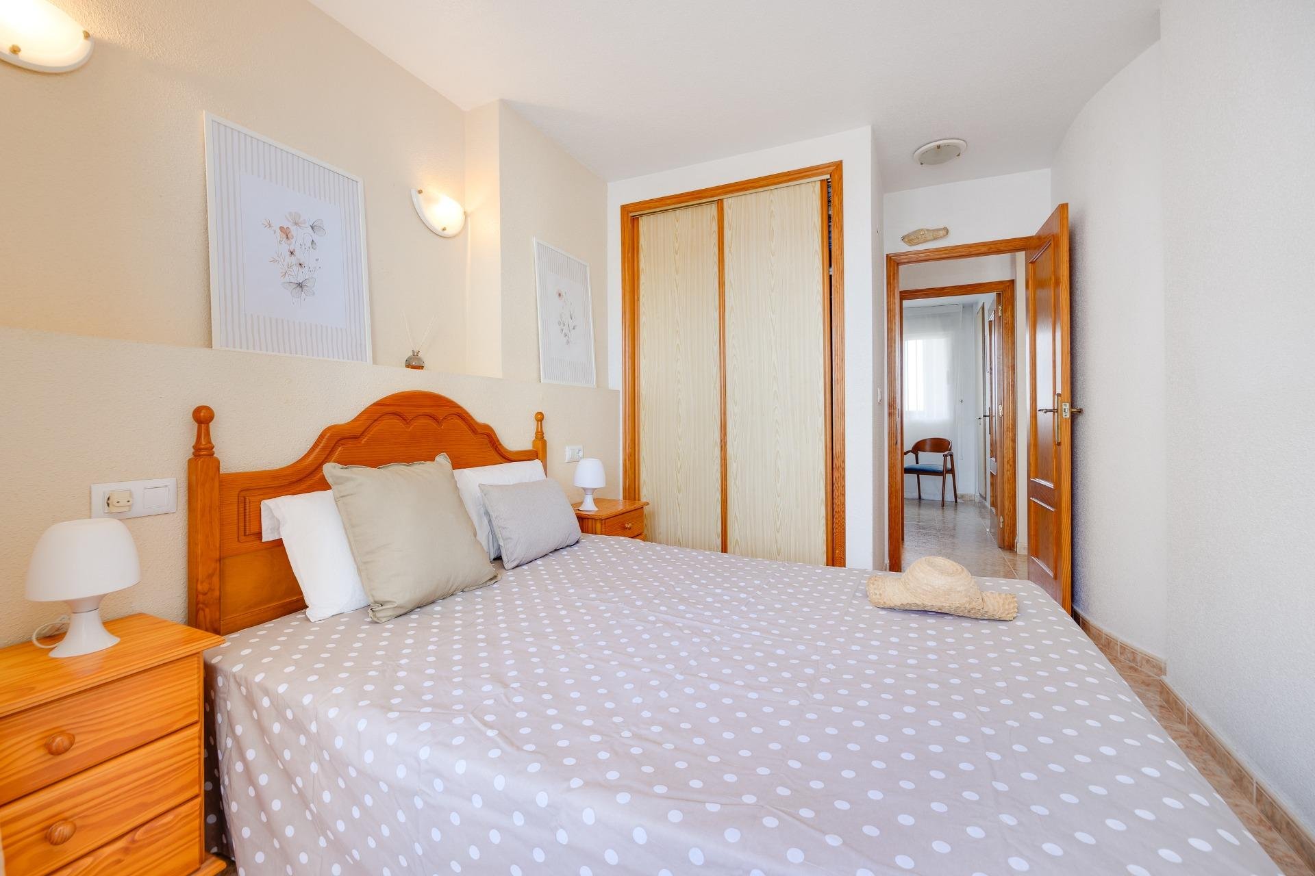 Használt Ingatlanok - Apartman -
Torrevieja - La Veleta
