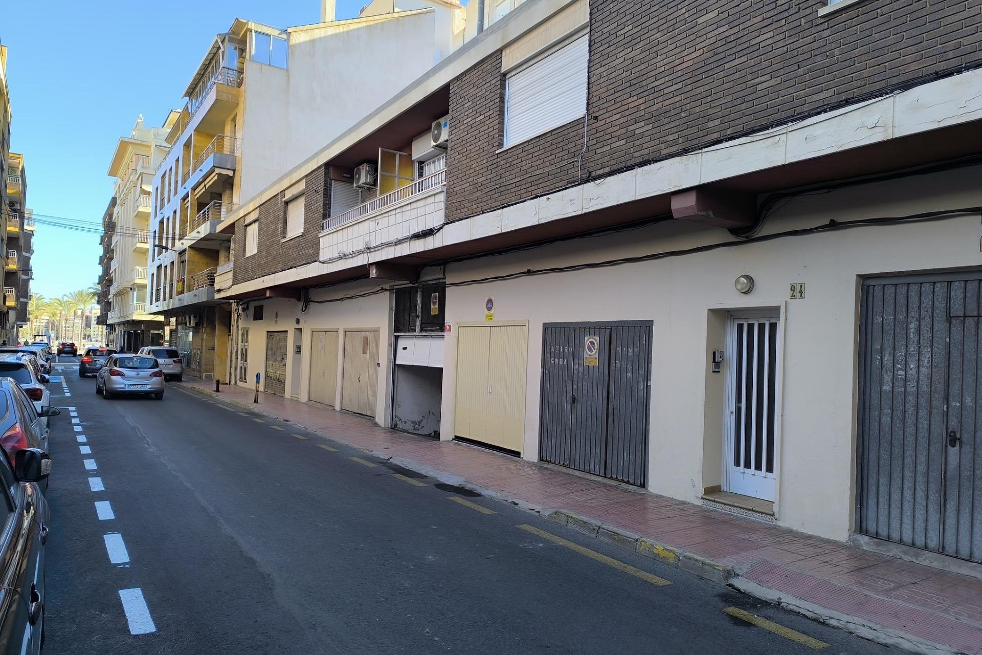 Használt Ingatlanok - Apartman -
Torrevieja - Las Piscinas Naturales