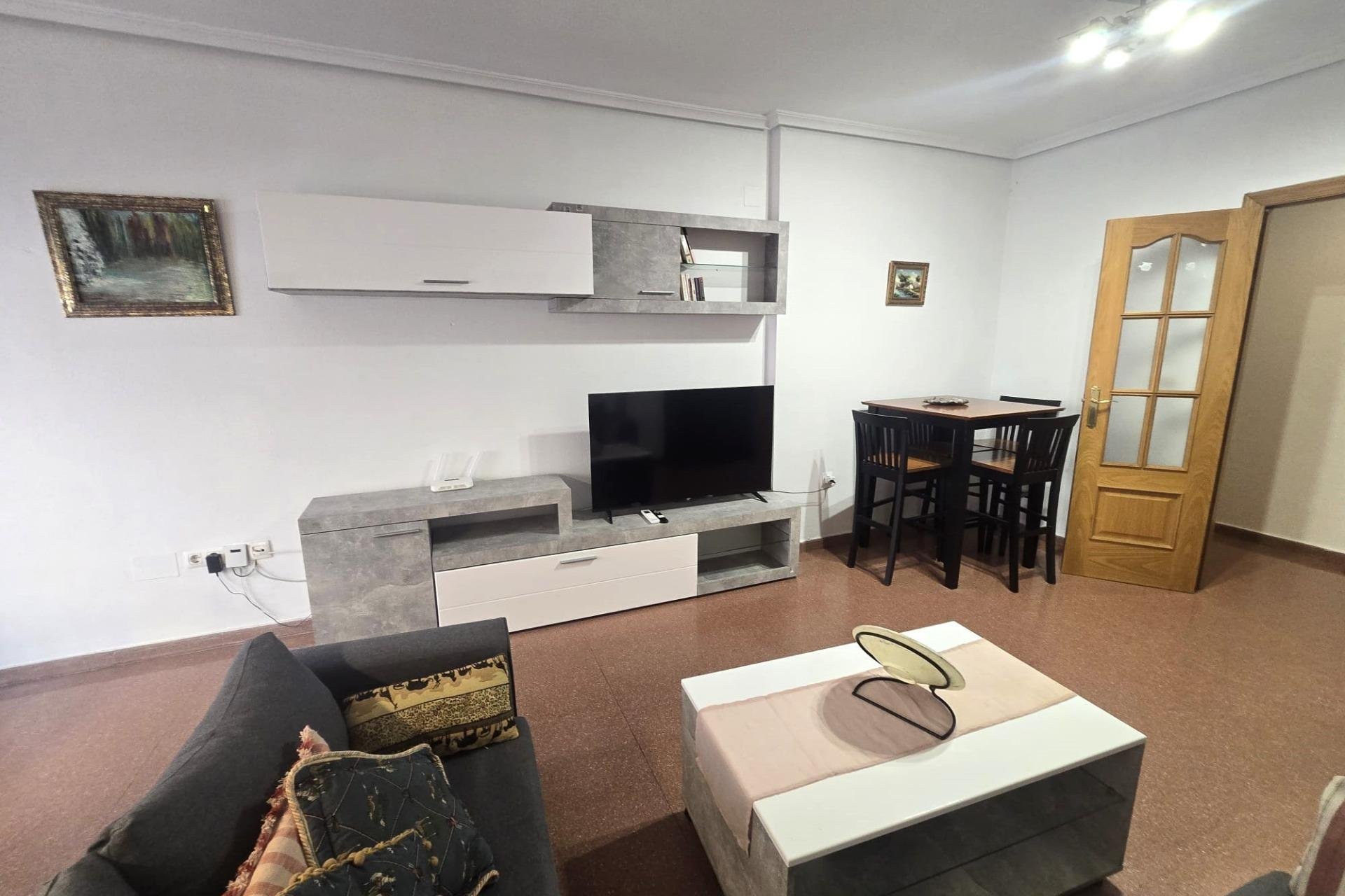 Használt Ingatlanok - Apartman -
Torrevieja - Las Piscinas Naturales