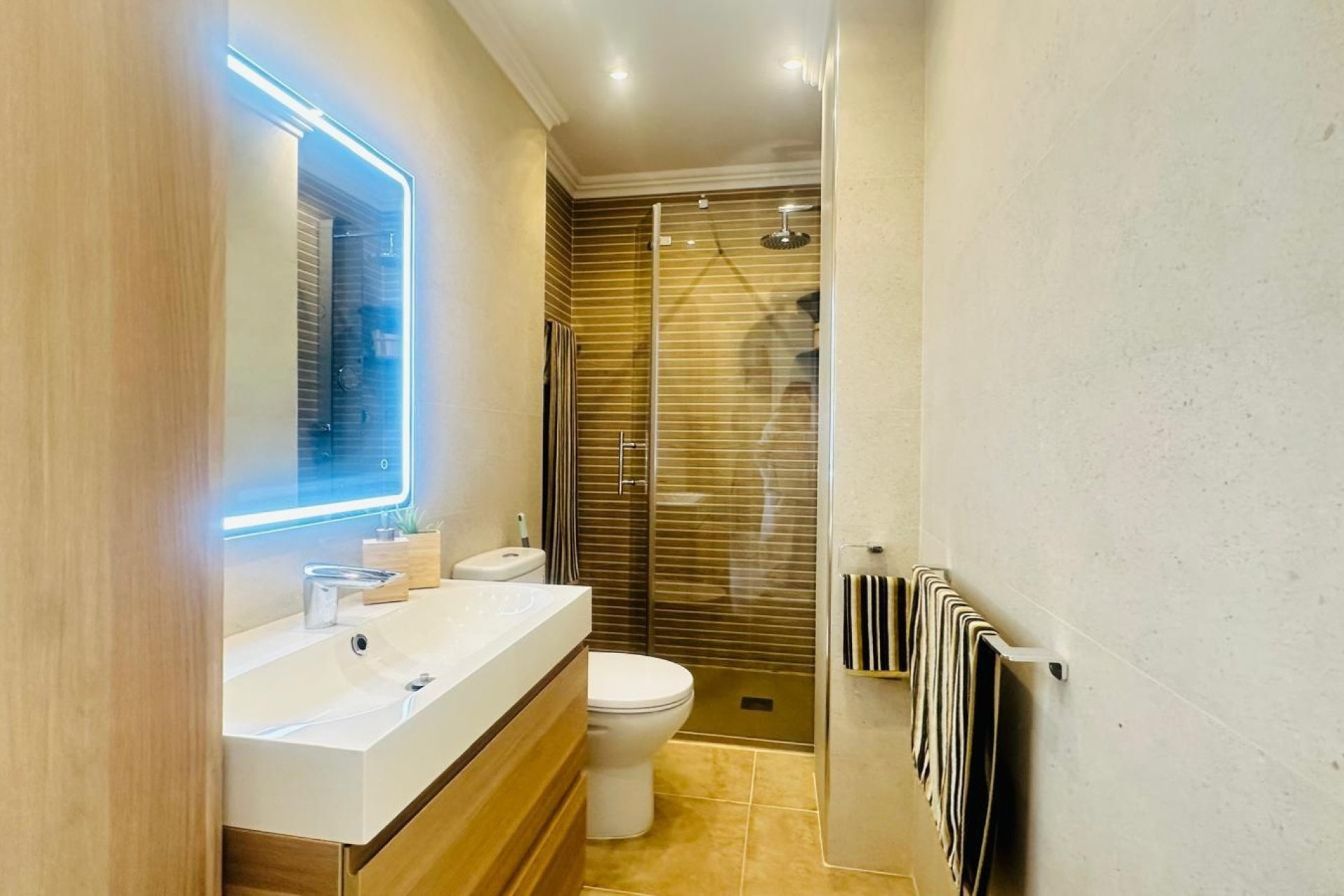 Használt Ingatlanok - Apartman -
Torrevieja - Nueva Torrevieja
