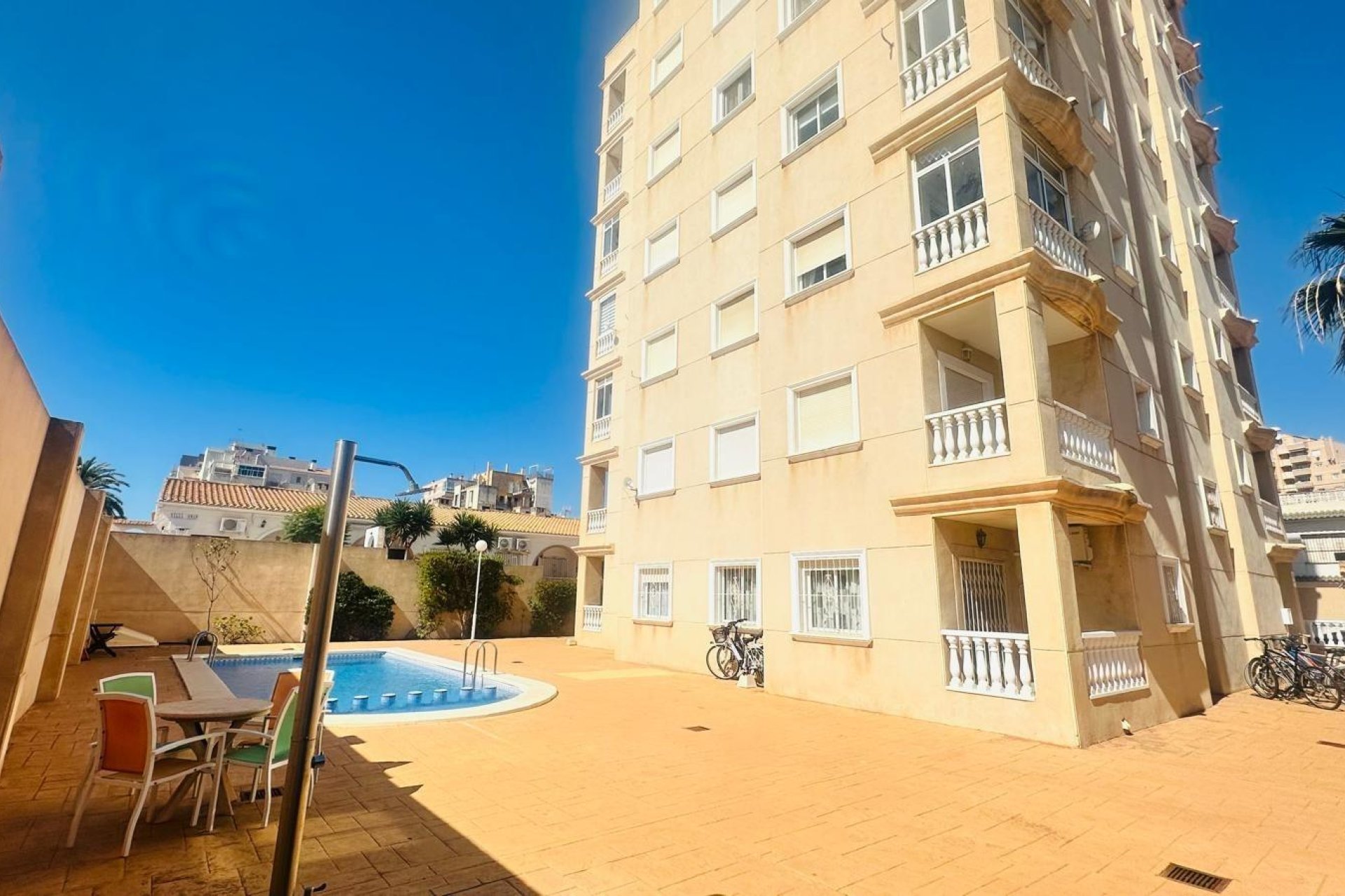 Használt Ingatlanok - Apartman -
Torrevieja - Nueva Torrevieja