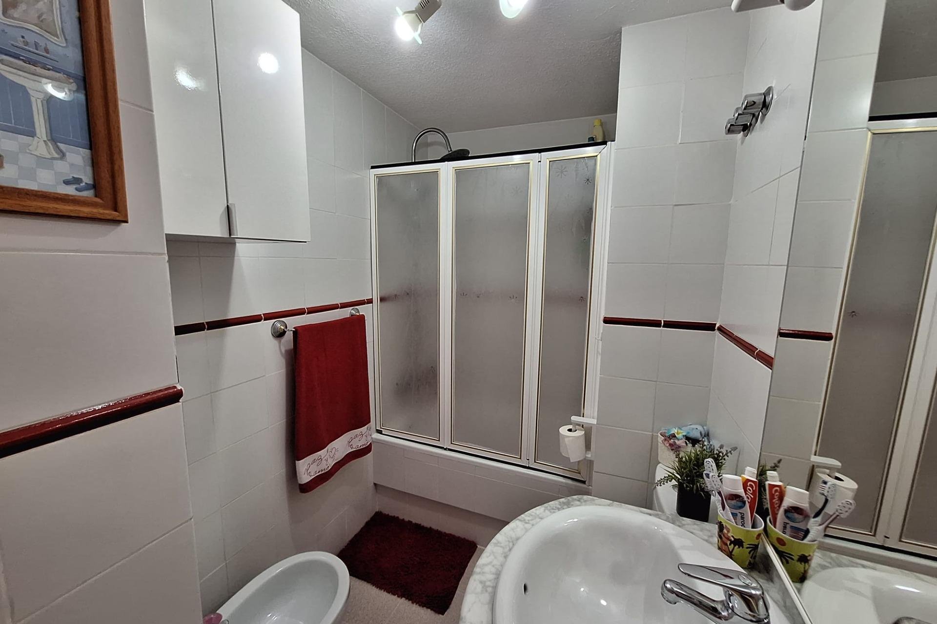 Használt Ingatlanok - Apartman -
Torrevieja - Nueva Torrevieja